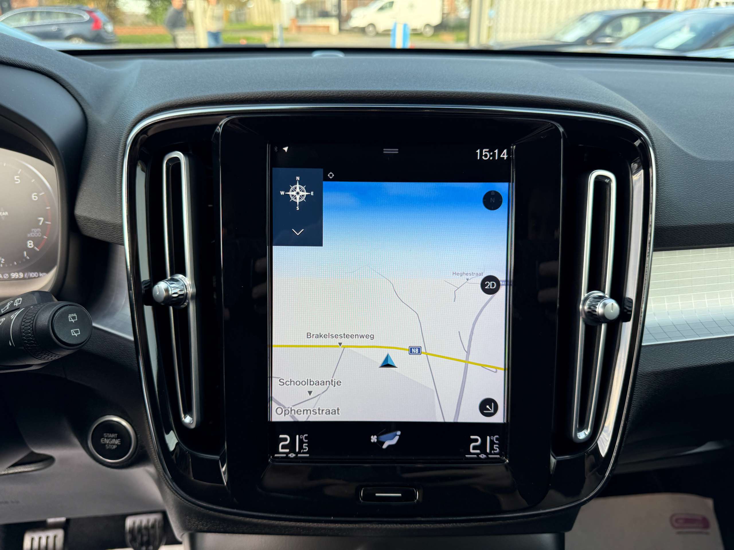 041bf0ad-8eb7-4300-961d-7f6895ef198919-volvo-xc40-1-5-t2-129pk-navigatie-camera-full-led-carplay-pdc.jpg