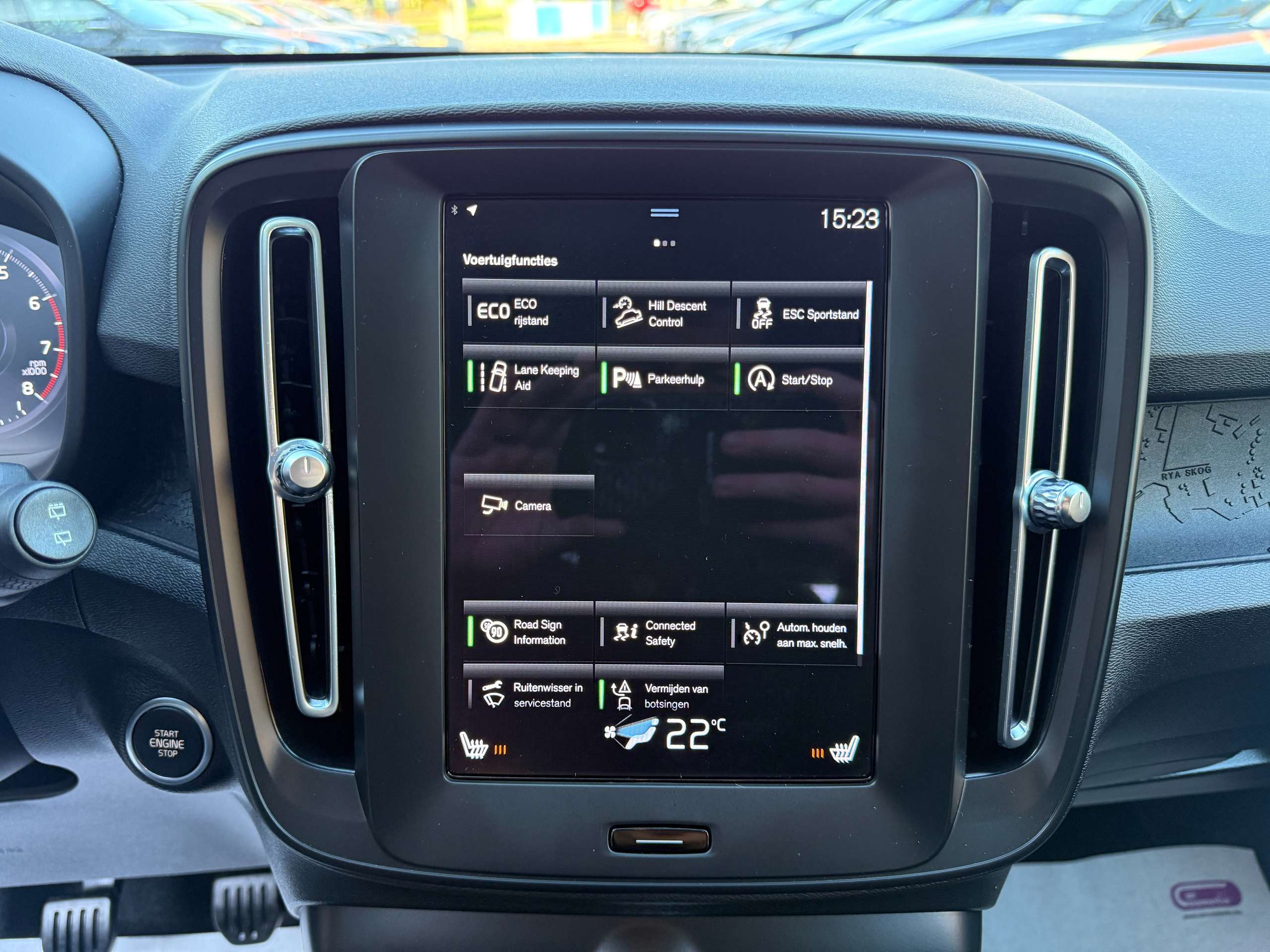 886172ff-45ce-49ba-afd0-22de1fadfa2620-volvo-xc40-1-5-t2-navigatie-camera-full-led-carplay-dab-pdc.jpg