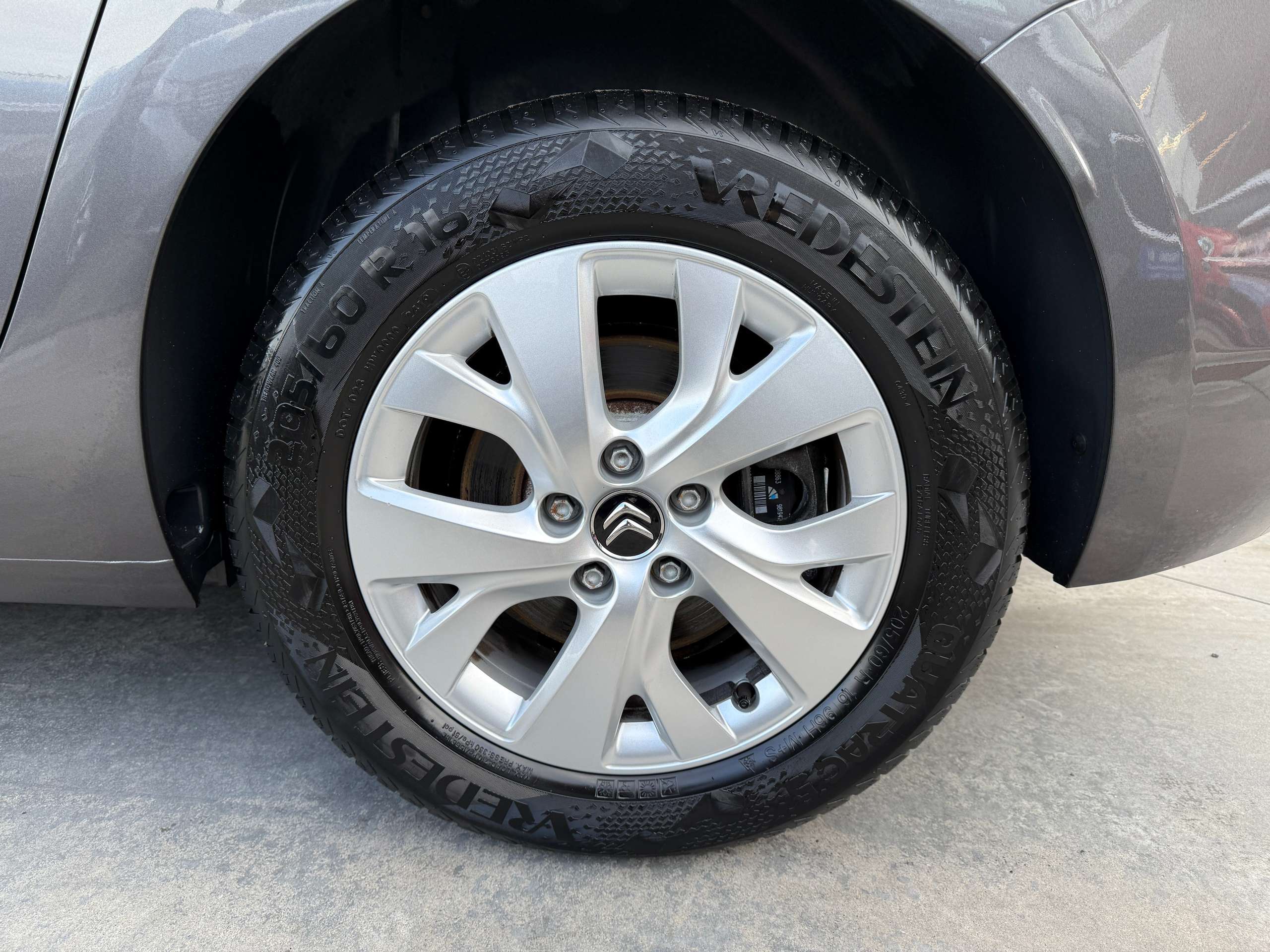 db7c449e-f308-4412-93d7-0718ad9dada710-citroen-grand-c4-spacetourer-1-2i-130pk-automaat-7-zit-navigatie-carplay-led.jpg