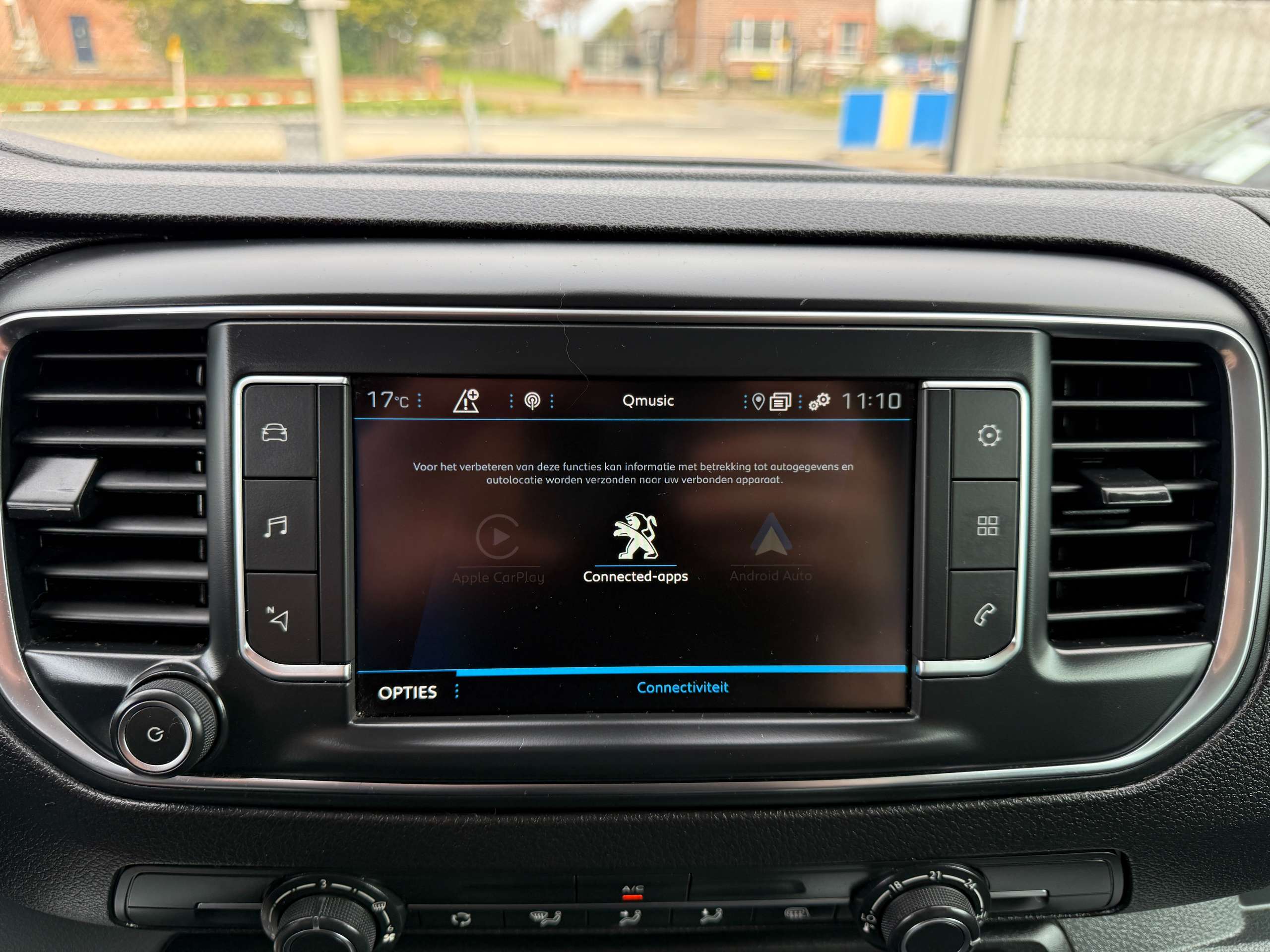 f361e808-6474-41c7-a746-61fb4345d1cd20-peugeot-expert-2-0-bluehdi-6-zit-automaat-navi-camera-carplay-pdc.jpg