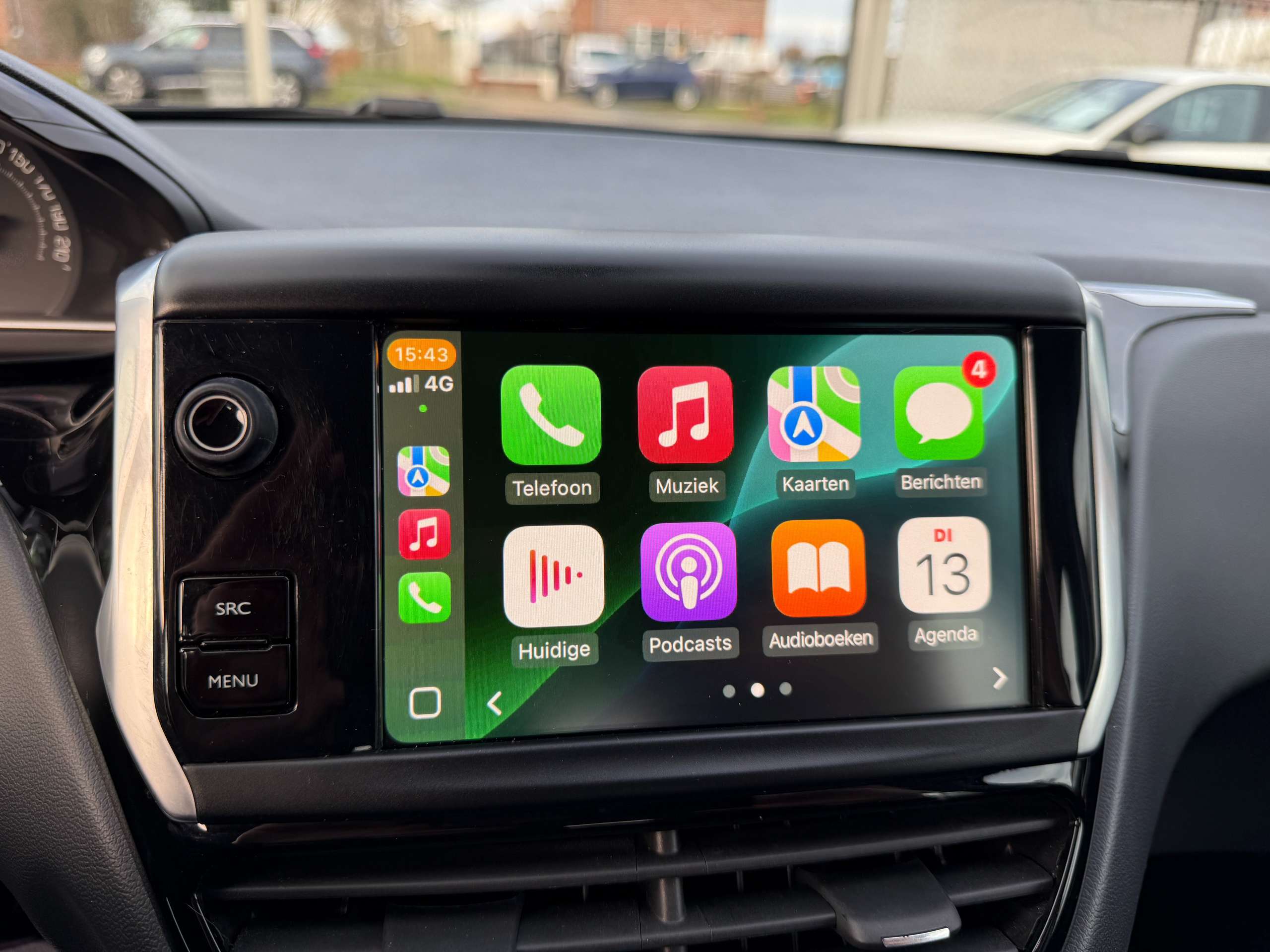 68b8b36f-b7a6-4ca6-b2c8-451b0732a04225-peugeot-208-1-2i-5-deurs-navigatie-carplay-bluetooth-pdc-alu.jpg