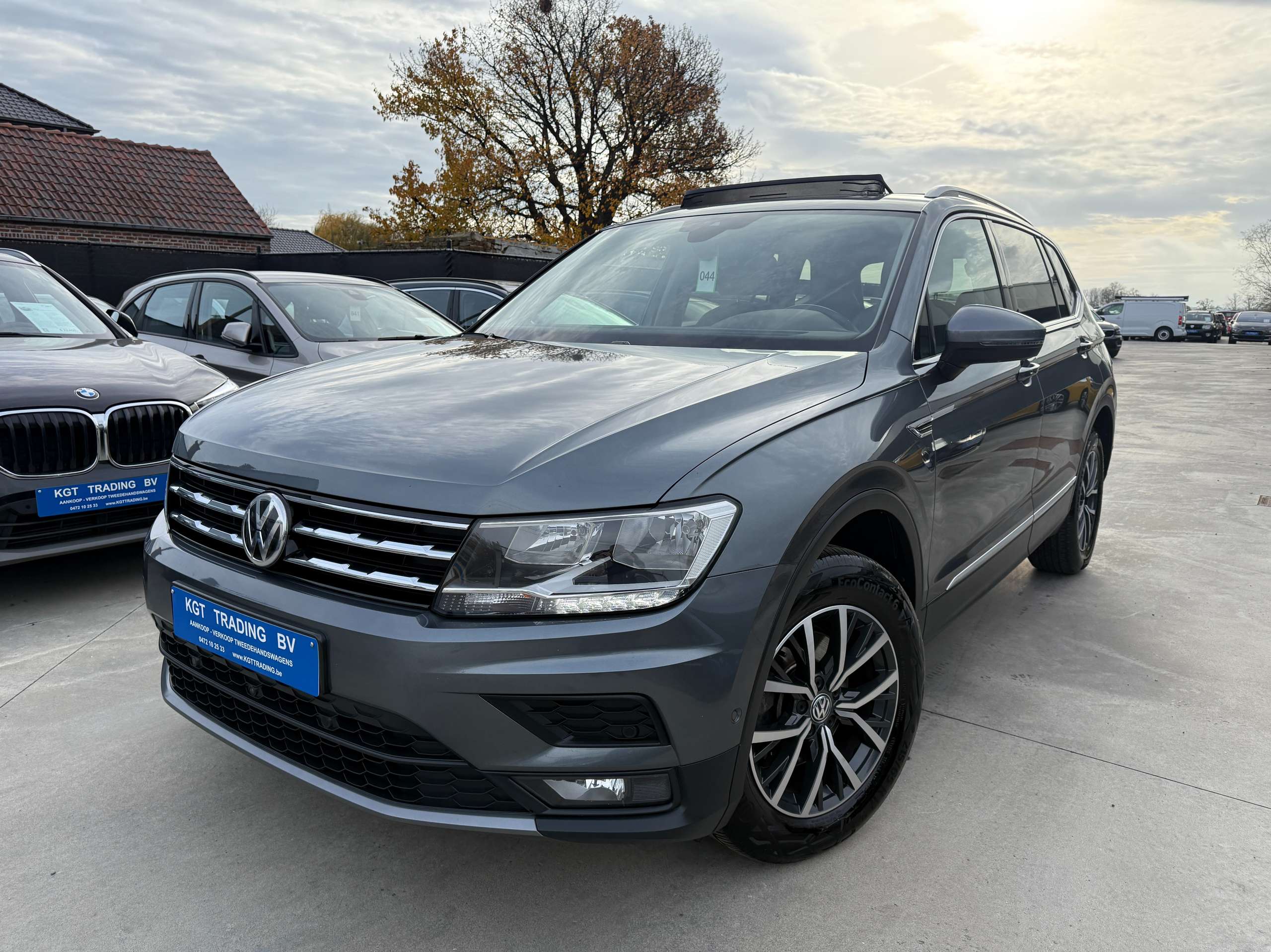 6a48e148-c2db-4003-8606-826d6926c3291-volkswagen-tiguan-allspace-1-4-tsi-7-zit-navigatie-leder-360-camera-opendak.jpg