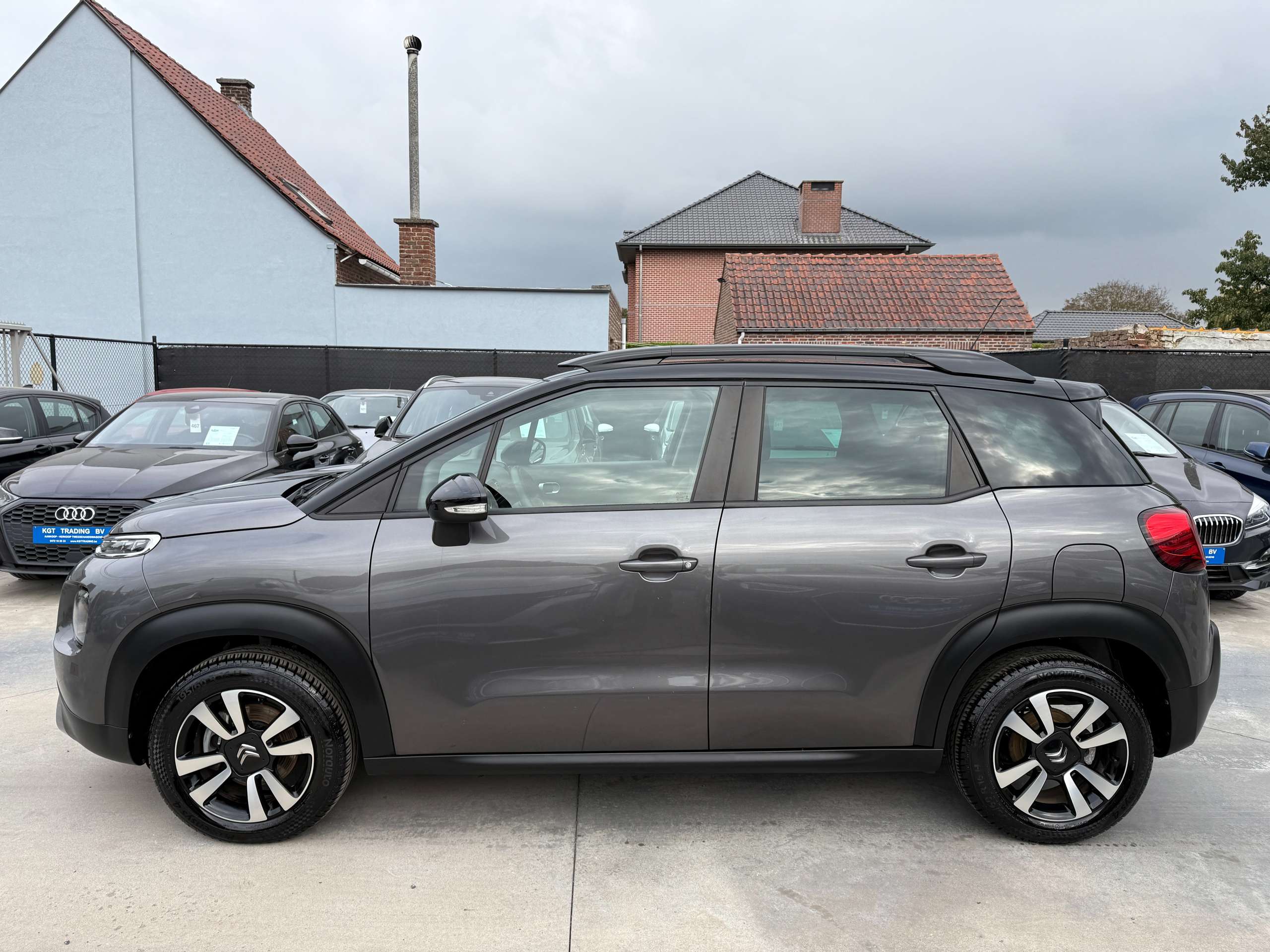 6c2e7caa-e357-4a55-b803-49a0653243ab8-citroen-c3-aircross-1-2i-puretech-110pk-navigatie-carplay-led-pdc-alu.jpg