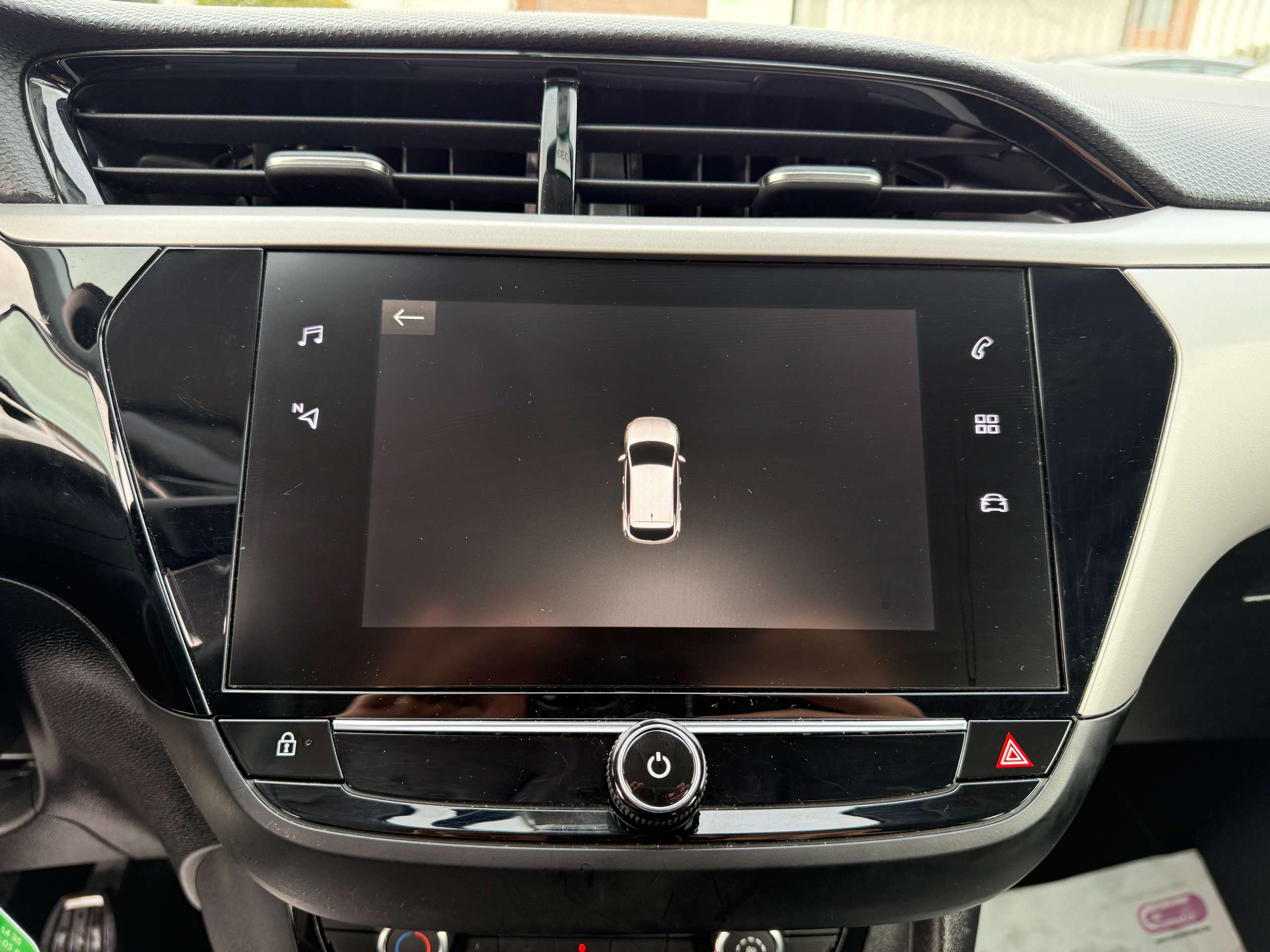 e9ed3da2-404b-4d96-8ffe-77ecb3dbec4a20-opel-corsa-1-2i-navigatie-carplay-bluetooth-pdc-airco-carpass.jpg