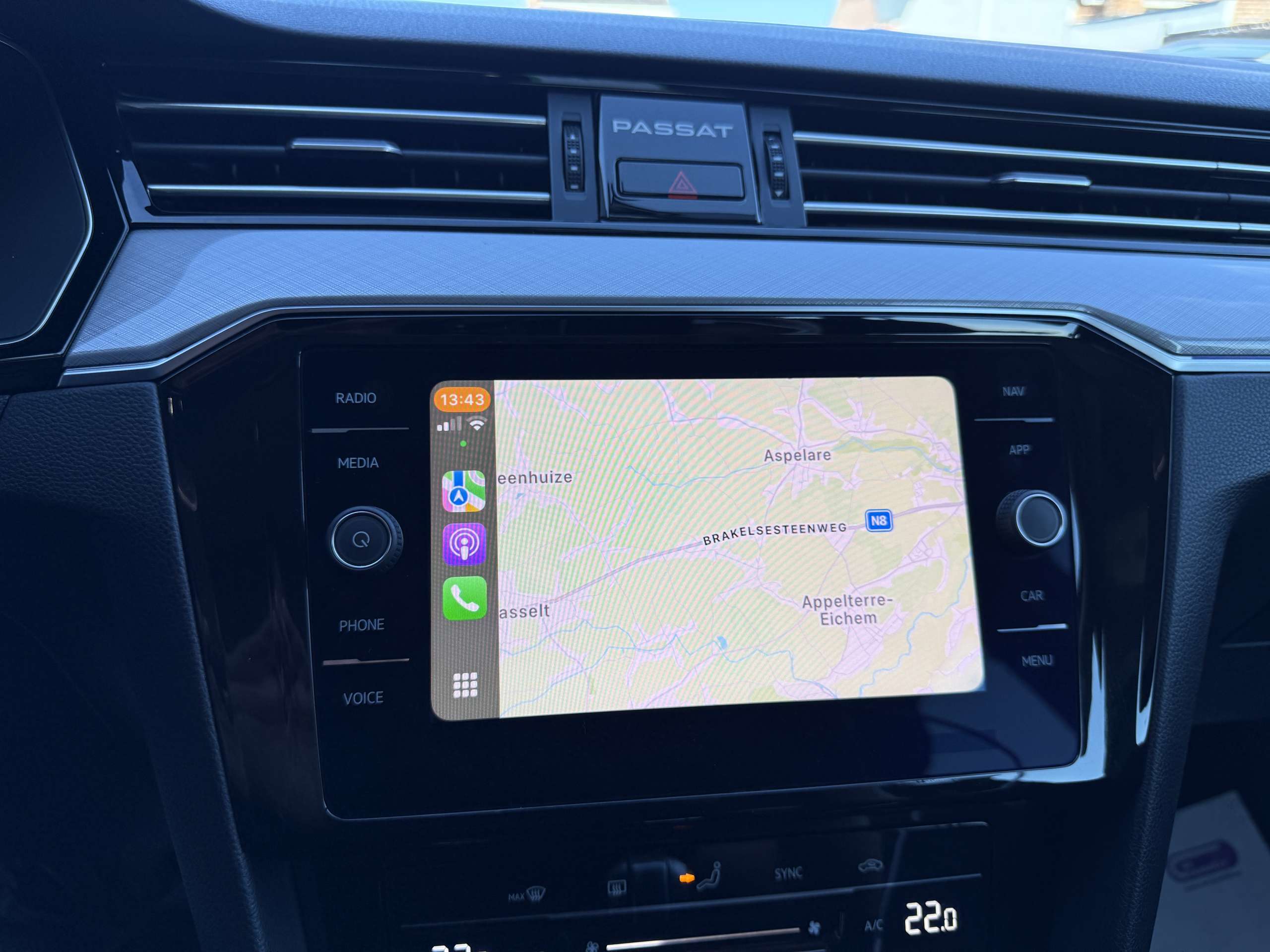 1678ec2d-7f80-45de-b187-4ff44c5bde7929-volkswagen-passat-variant-1-4-tsi-gte-hybride-full-led-camera-navi-carplay.jpg