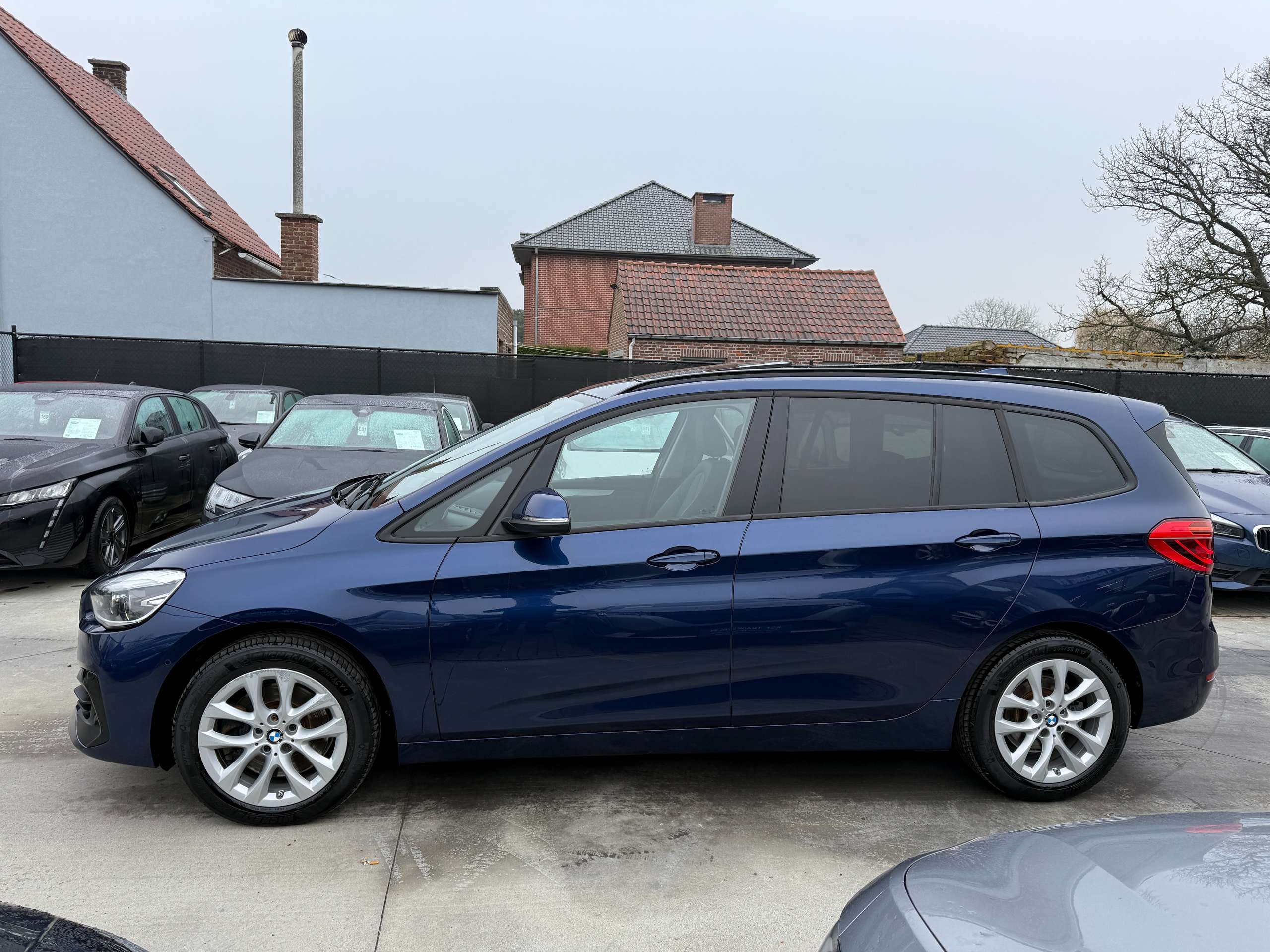 3e91df6c-17a4-4b22-9c14-e63dfe3fa6777-bmw-218-da-gran-tourer-navi-leder-opendak-camera-led-pdc.jpg