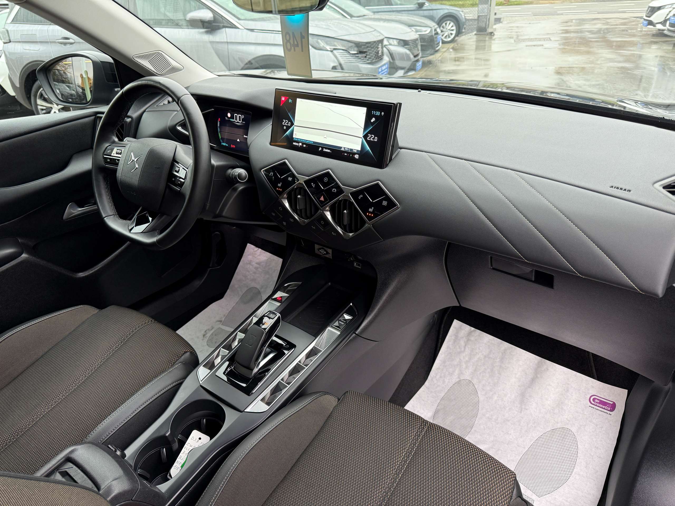 47b4823d-33df-4b5a-a382-ae59d198bed824-ds-automobiles-ds-3-crossback-e-tense-50kw-navigatie-leder-camera-carplay-led.jpg