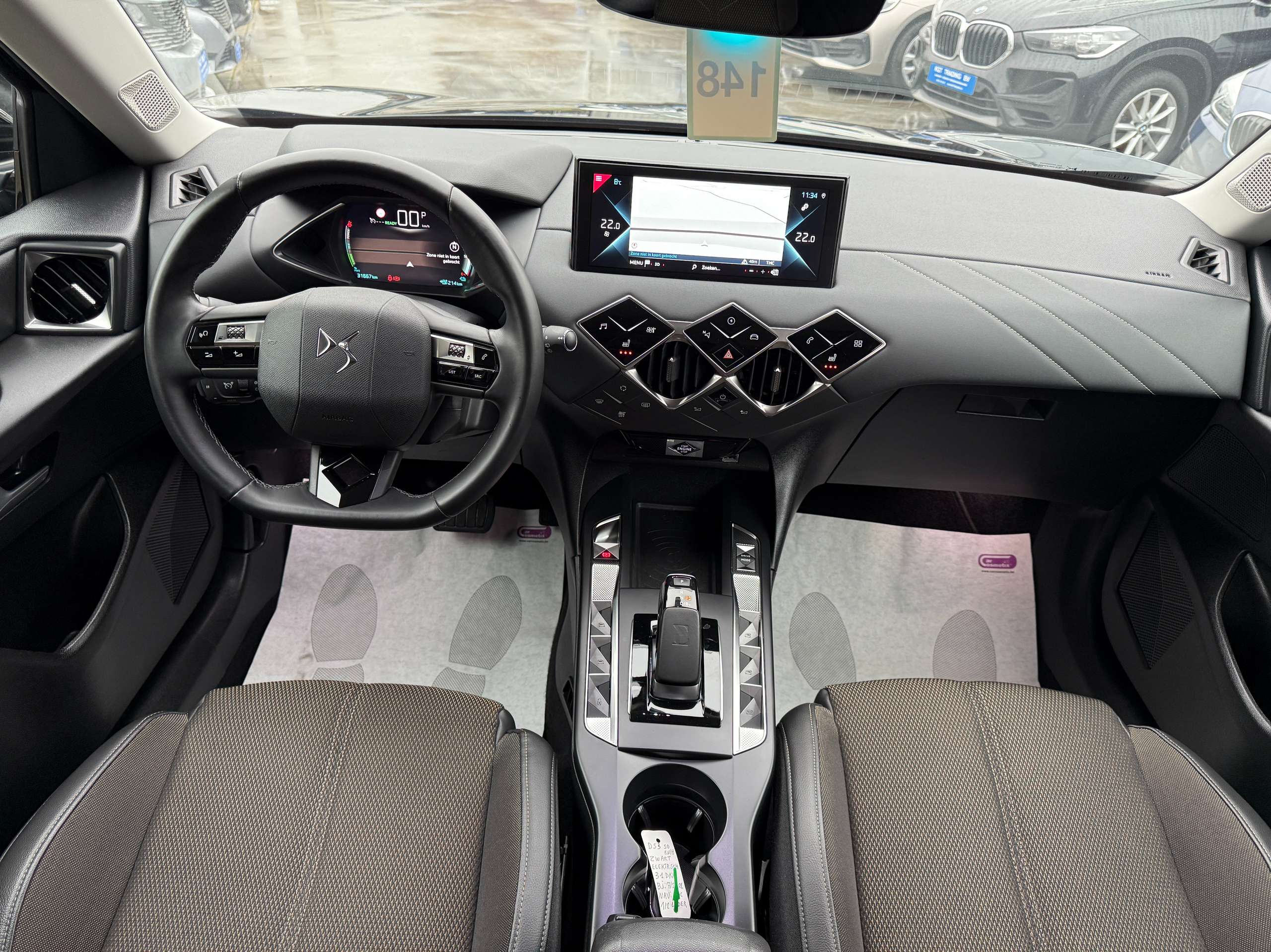 47b4823d-33df-4b5a-a382-ae59d198bed827-ds-automobiles-ds-3-crossback-e-tense-50kw-navigatie-leder-camera-carplay-led.jpg