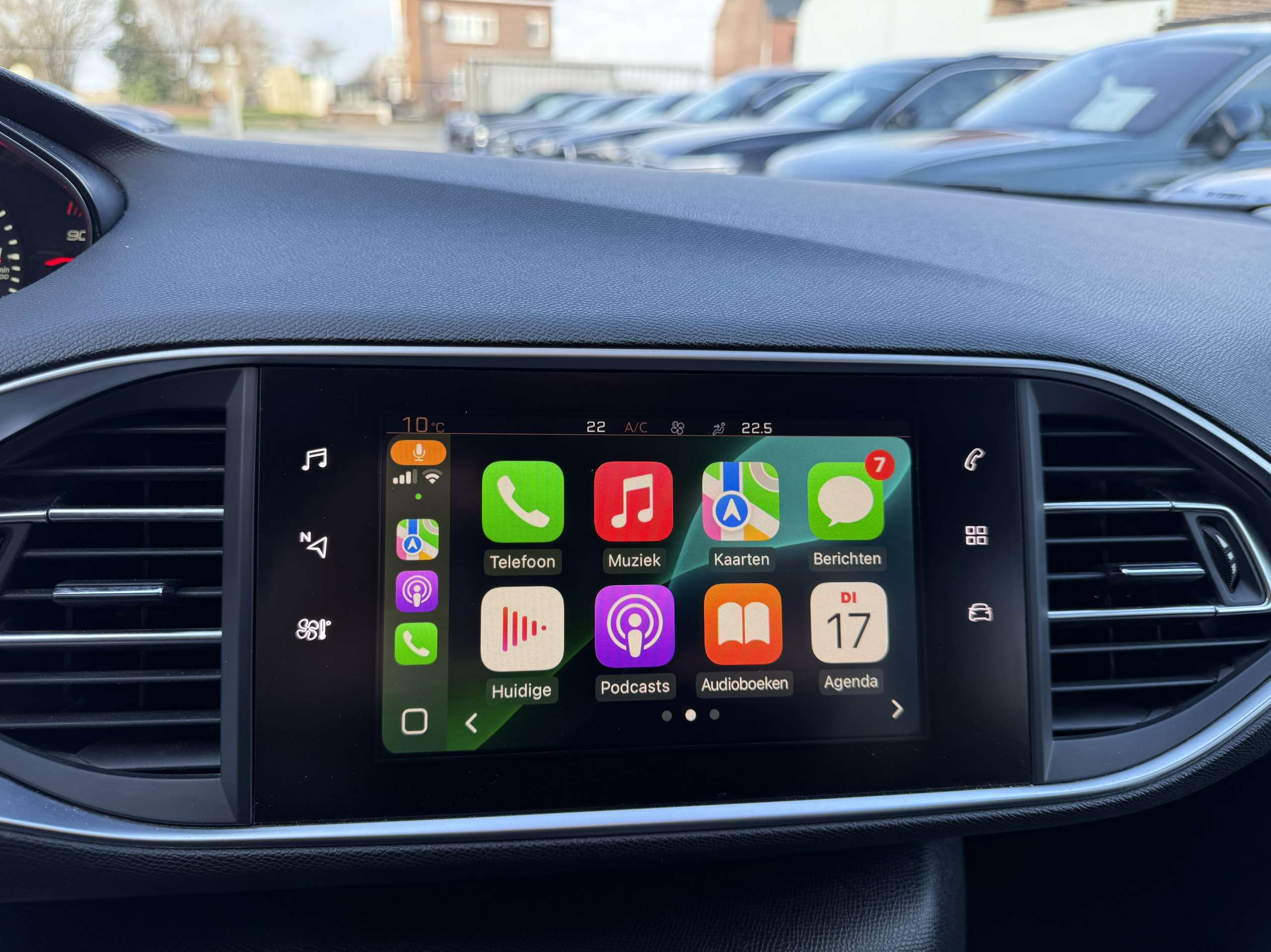 6fa01891-cda1-4e31-a6f0-66debcf2401b22-peugeot-308-sw-1-2i-puretech-navigatie-camera-carplay-bluetoot.jpg