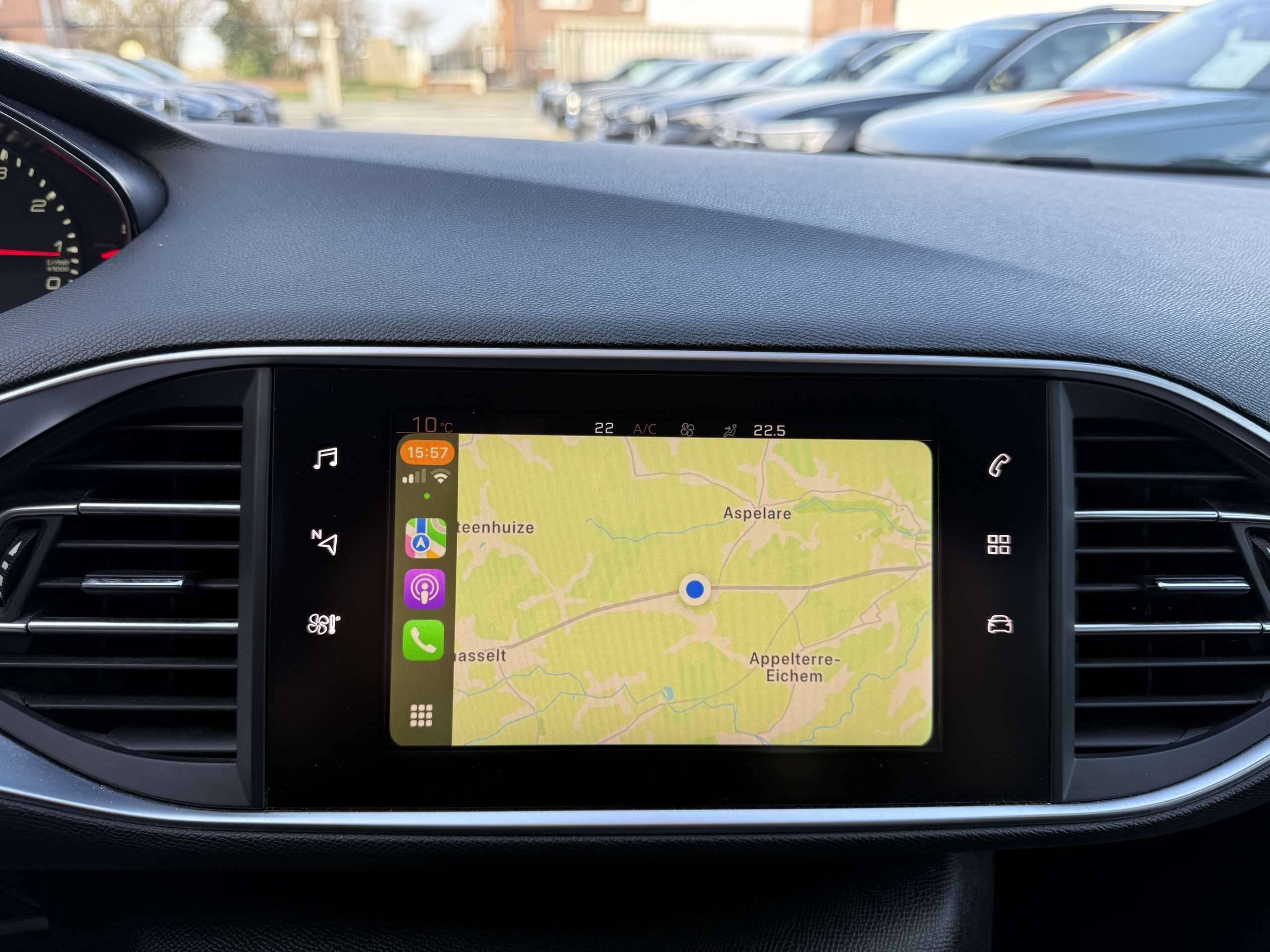 6fa01891-cda1-4e31-a6f0-66debcf2401b23-peugeot-308-sw-1-2i-puretech-navigatie-camera-carplay-bluetoot.jpg