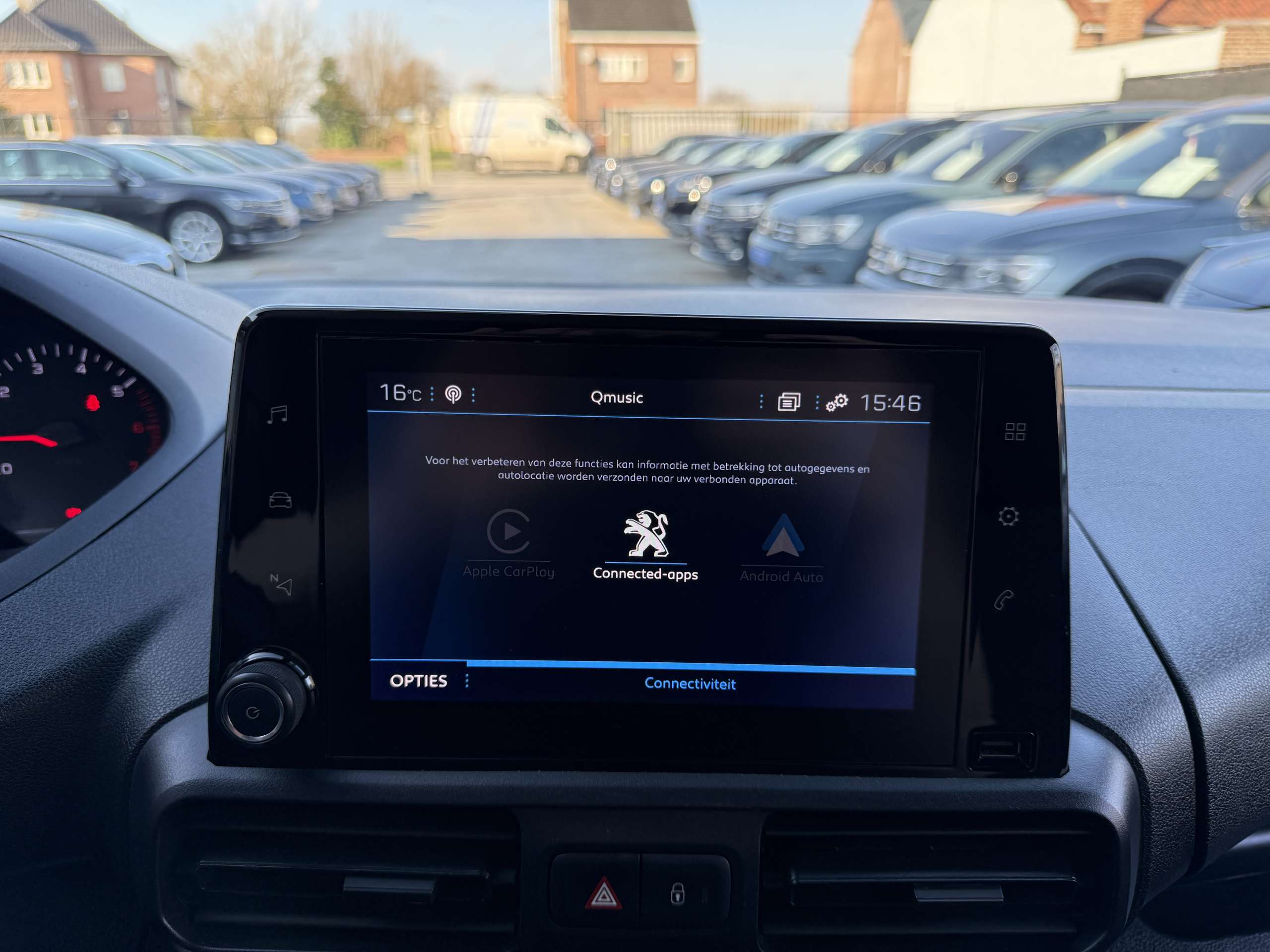 7621dc6b-ba0a-4683-8921-a192148c157d35-peugeot-partner-1-5-bluehdi-xl-l2-3-zit-navi-pdc-carplay-dak-rek.jpg