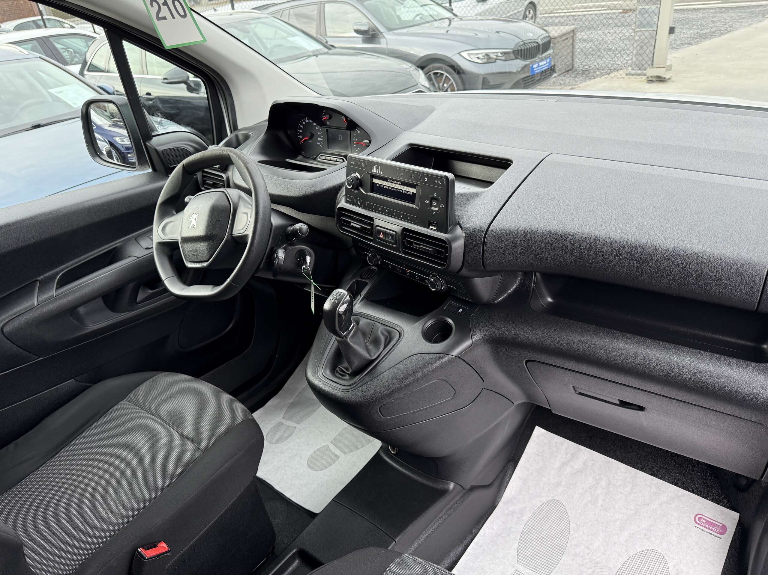 9a62b365-b1ee-414b-b583-b4ca6adb912021-peugeot-partner-1-6-bluehdi-l2-bluetooth-parkeersensoren-airco.jpg