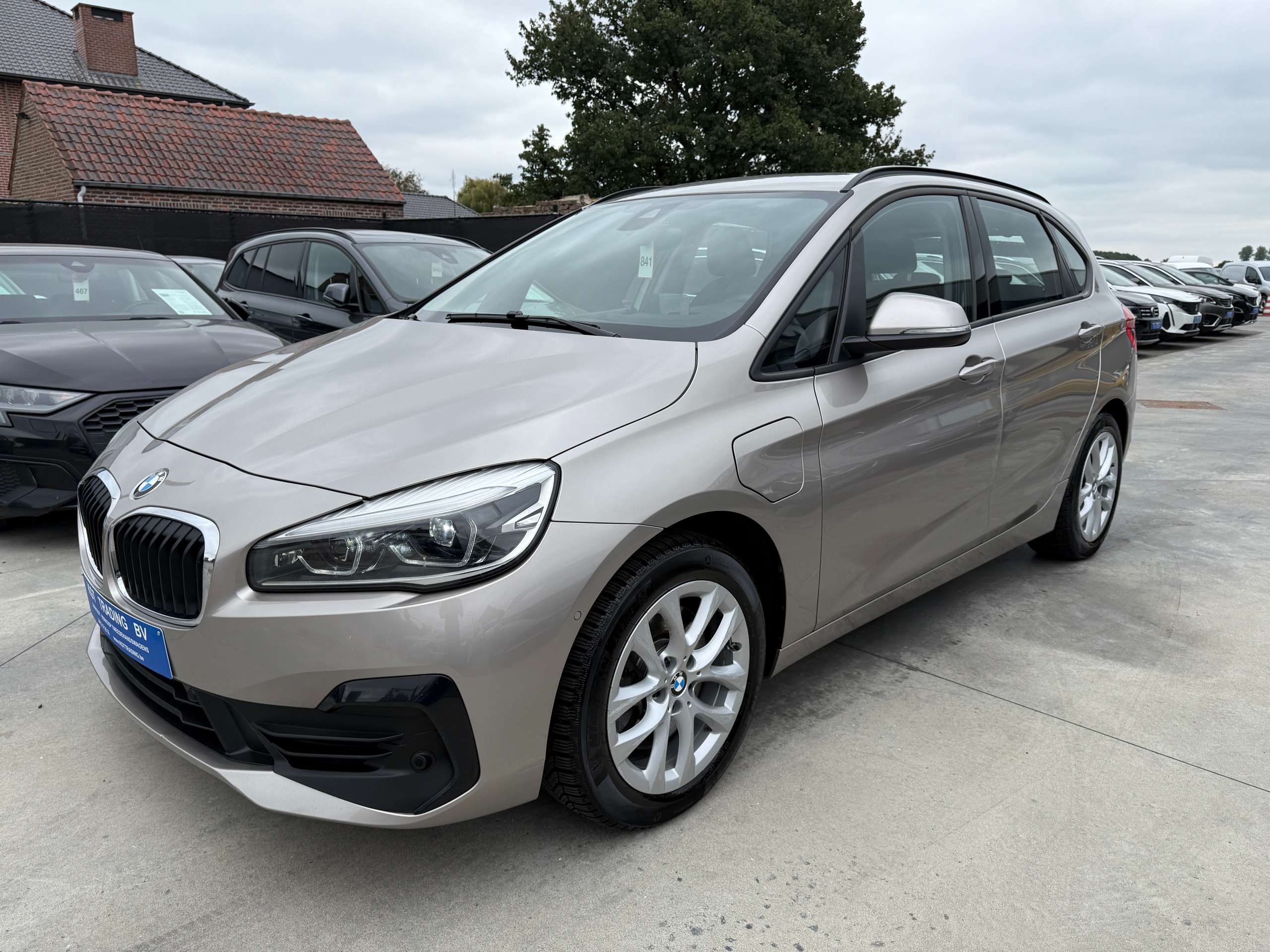 cb80c7f9-14a0-41b3-ac59-09ce1caa28929-bmw-225-xe-hybride-automaat-navi-full-led-camera-head-up.jpg