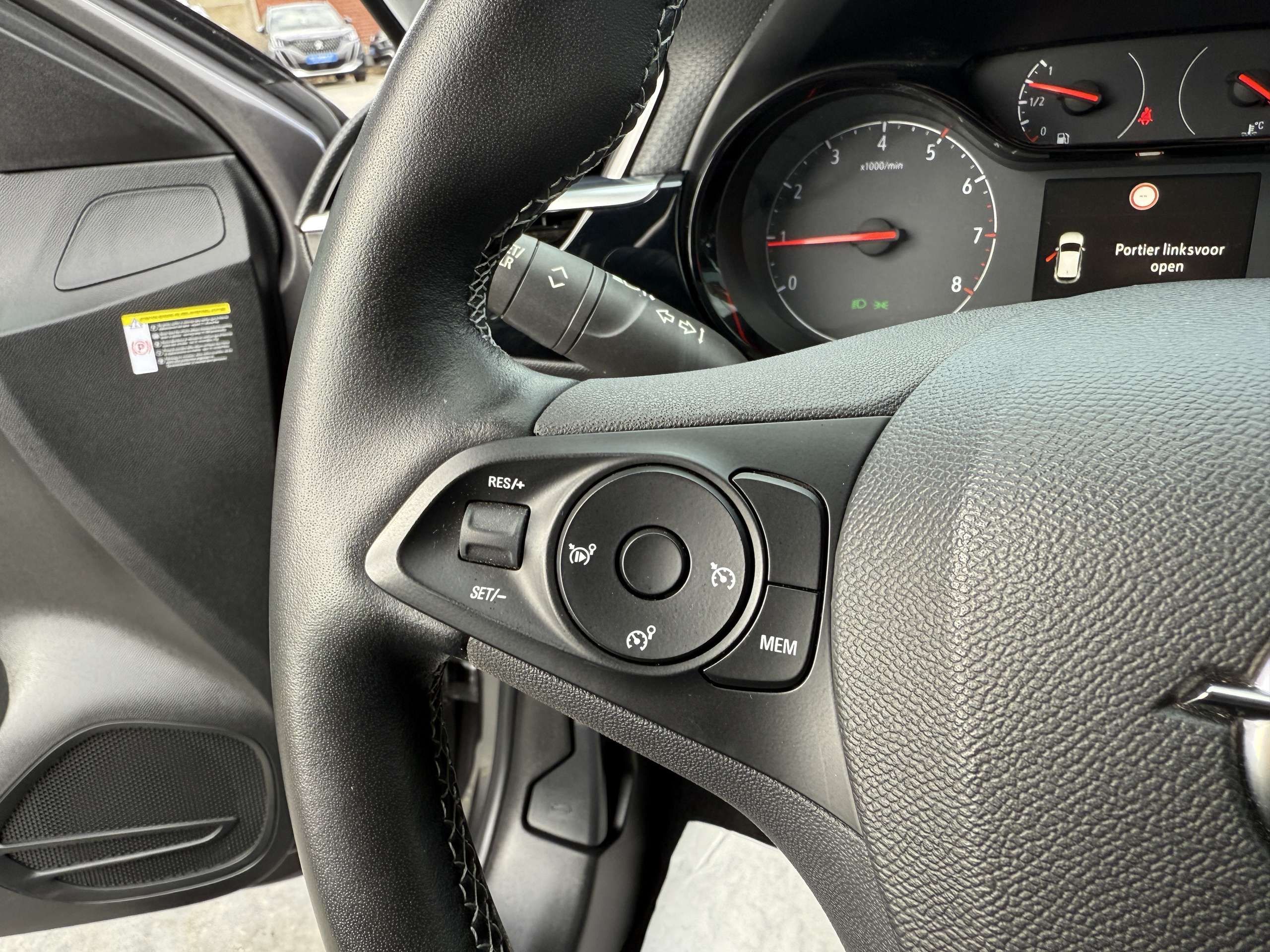 cc1382ea-09dd-4082-bc5d-67008c6aafe216-opel-corsa-1-2i-101pk-leder-camera-carplay-full-led-alu-pdc.jpg