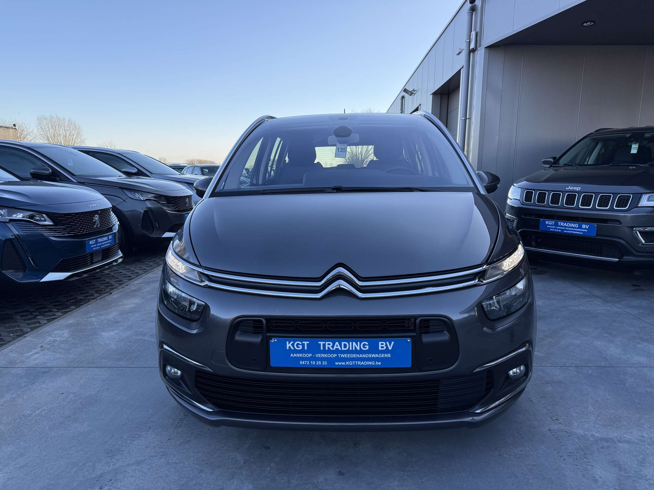 d3dfb57f-58f7-47e9-9c14-e92230c031112-citroen-grand-c4-spacetourer-1-2i-130pk-7-zetels-facelift-camera-navi-carplay.jpg