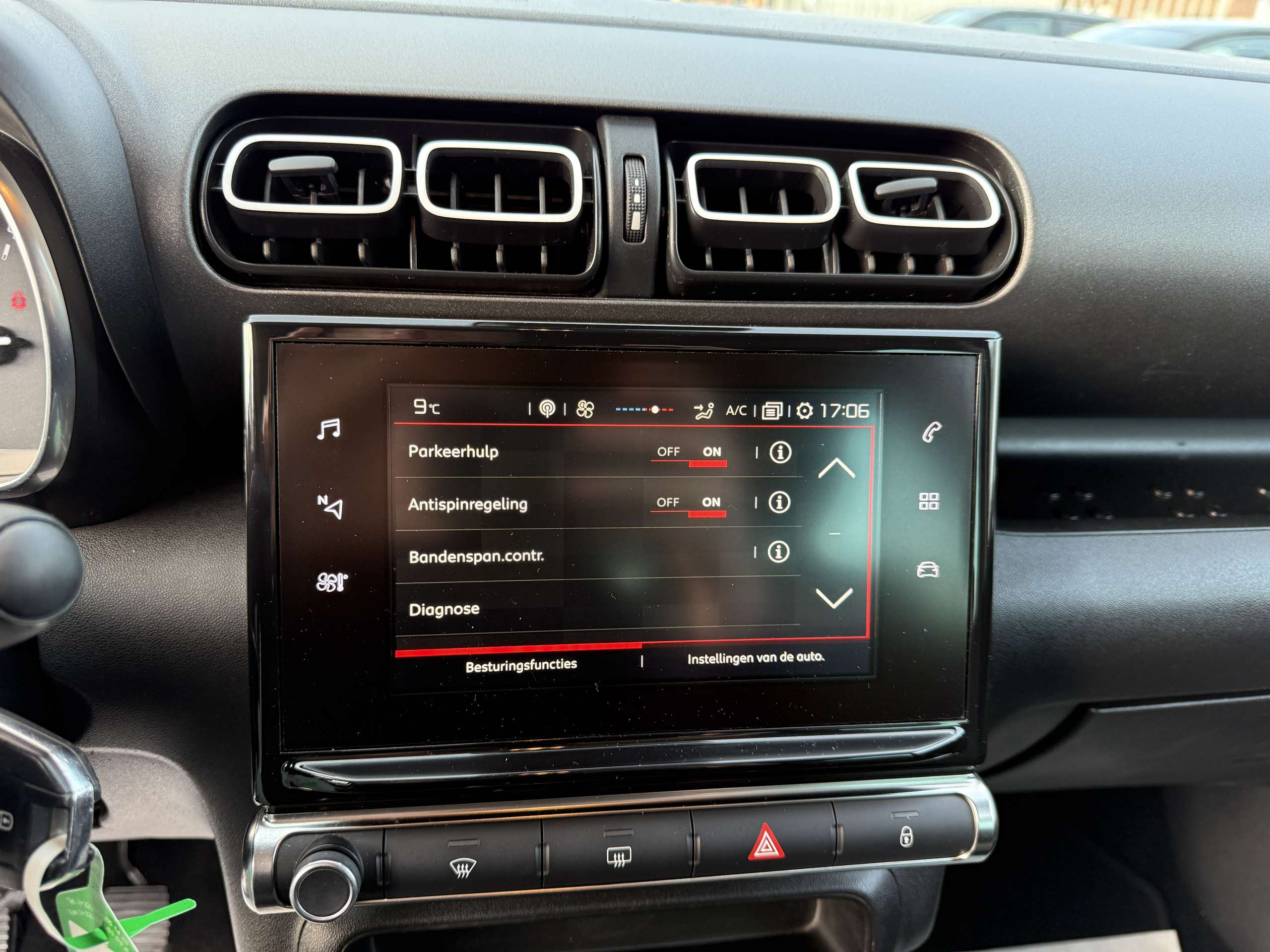 e7a0bbc9-ce2f-4db9-b86d-48e8f728349a19-citroen-c3-aircross-1-2i-puretech-navigatie-pdc-carplay-led-bluetooth.jpg