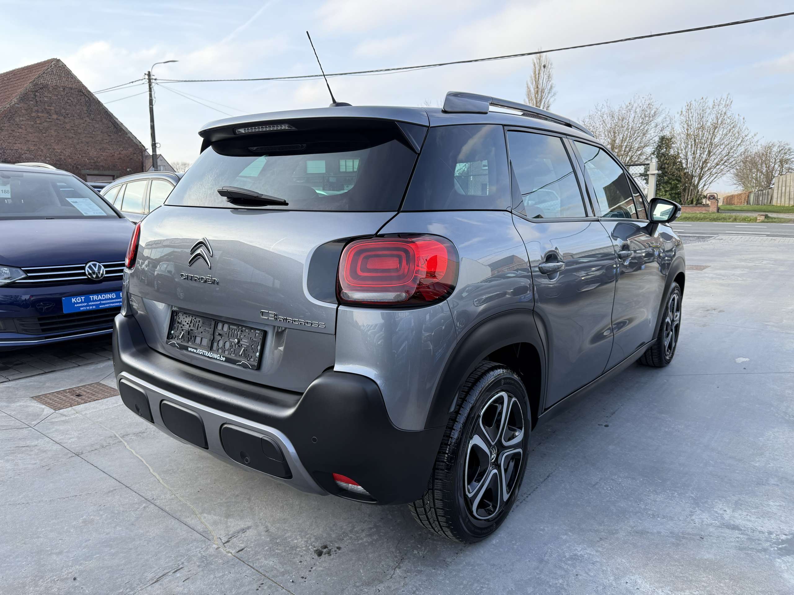 e7a0bbc9-ce2f-4db9-b86d-48e8f728349a5-citroen-c3-aircross-1-2i-puretech-navigatie-pdc-carplay-led-bluetooth.jpg