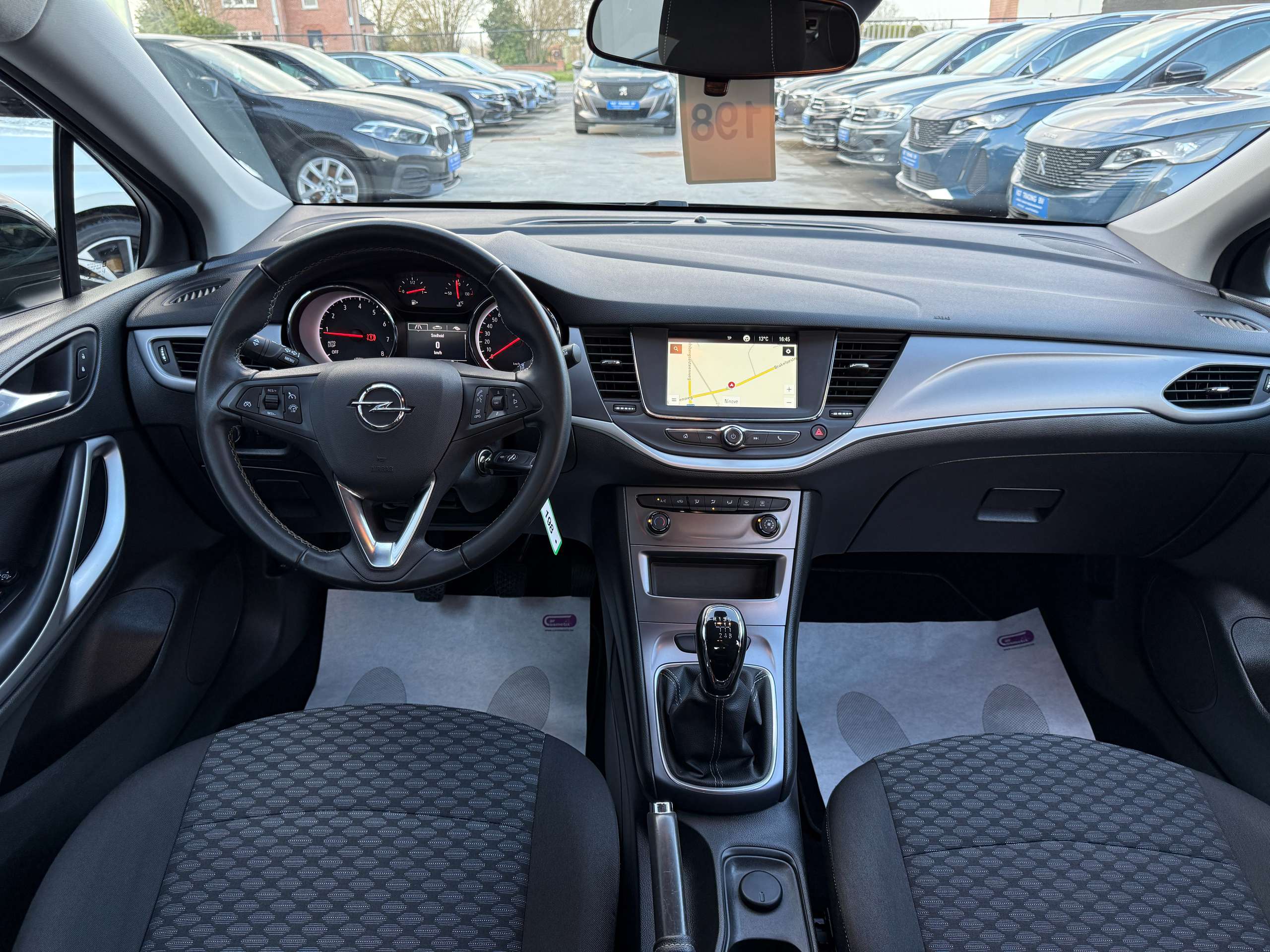 0e2e6c12-d376-4b7d-9379-51ab48966bdf30-opel-astra-1-2i-5-deurs-full-led-navi-carplay-dab-pdc-bluetoo.jpg