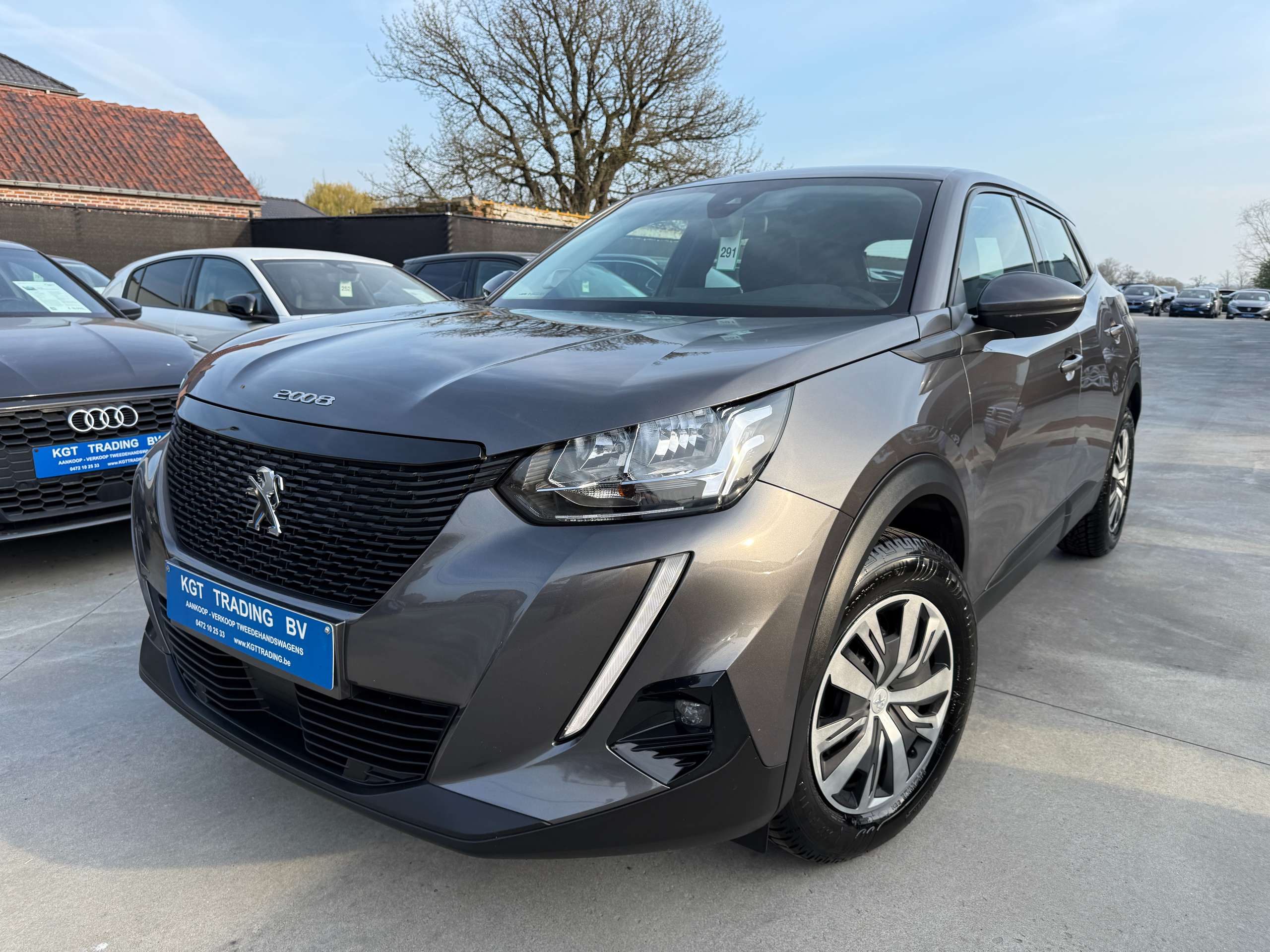 2ee81633-1148-4296-8cfa-8679d047c7d41-peugeot-2008-1-2i-101pk-navigatie-camera-carplay-dab-bluetooth.jpg