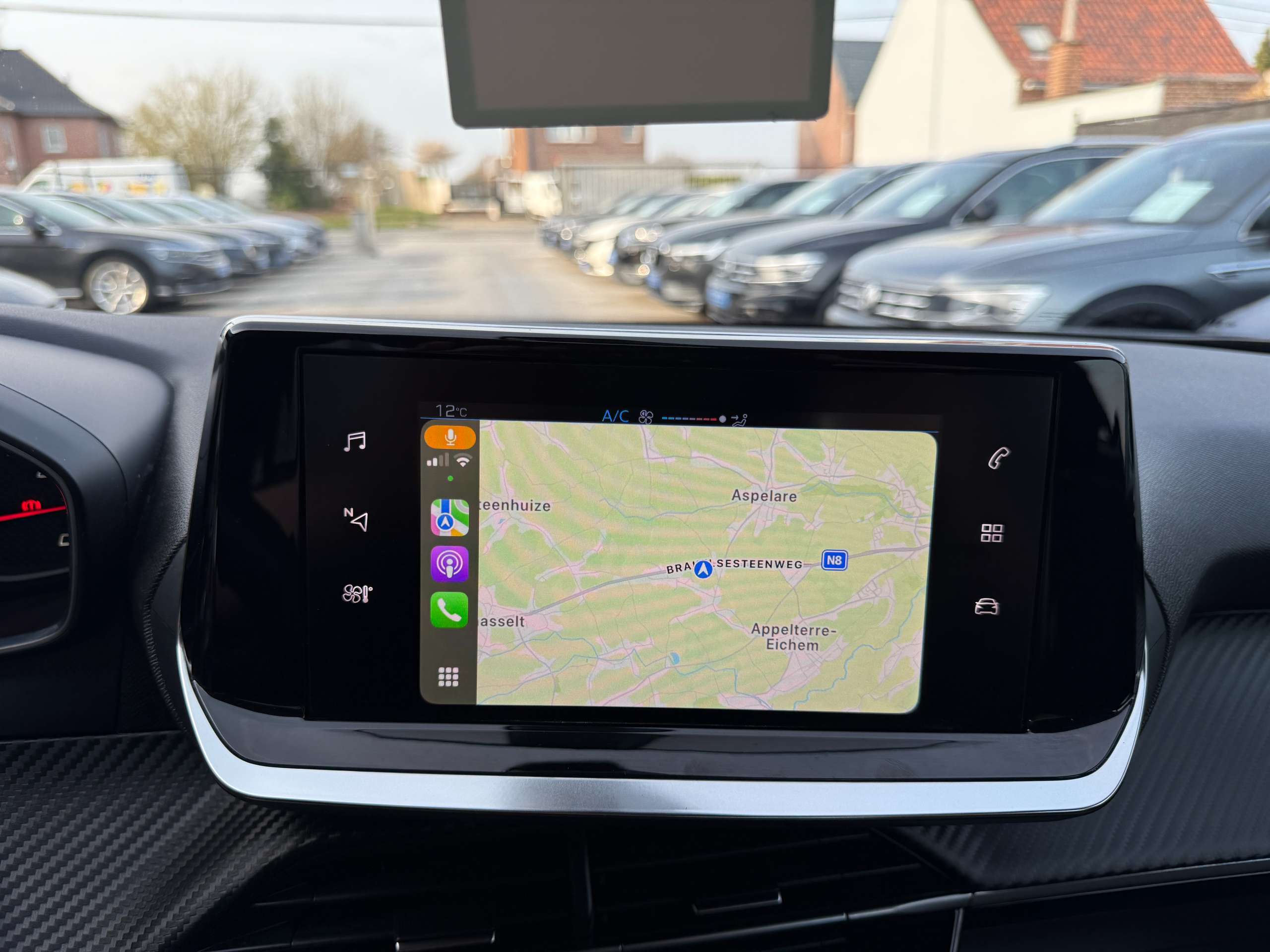 2ee81633-1148-4296-8cfa-8679d047c7d423-peugeot-2008-1-2i-101pk-navigatie-camera-carplay-dab-bluetooth.jpg