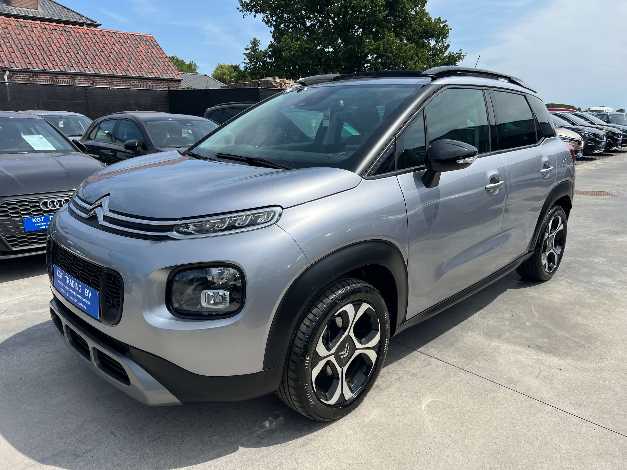 30461e05-8f76-4c8e-b1e5-090152fe174e9-citroen-c3-aircross-1-2i-110pk-navigatie-opendak-carplay-pdc-bluetooth.jpg