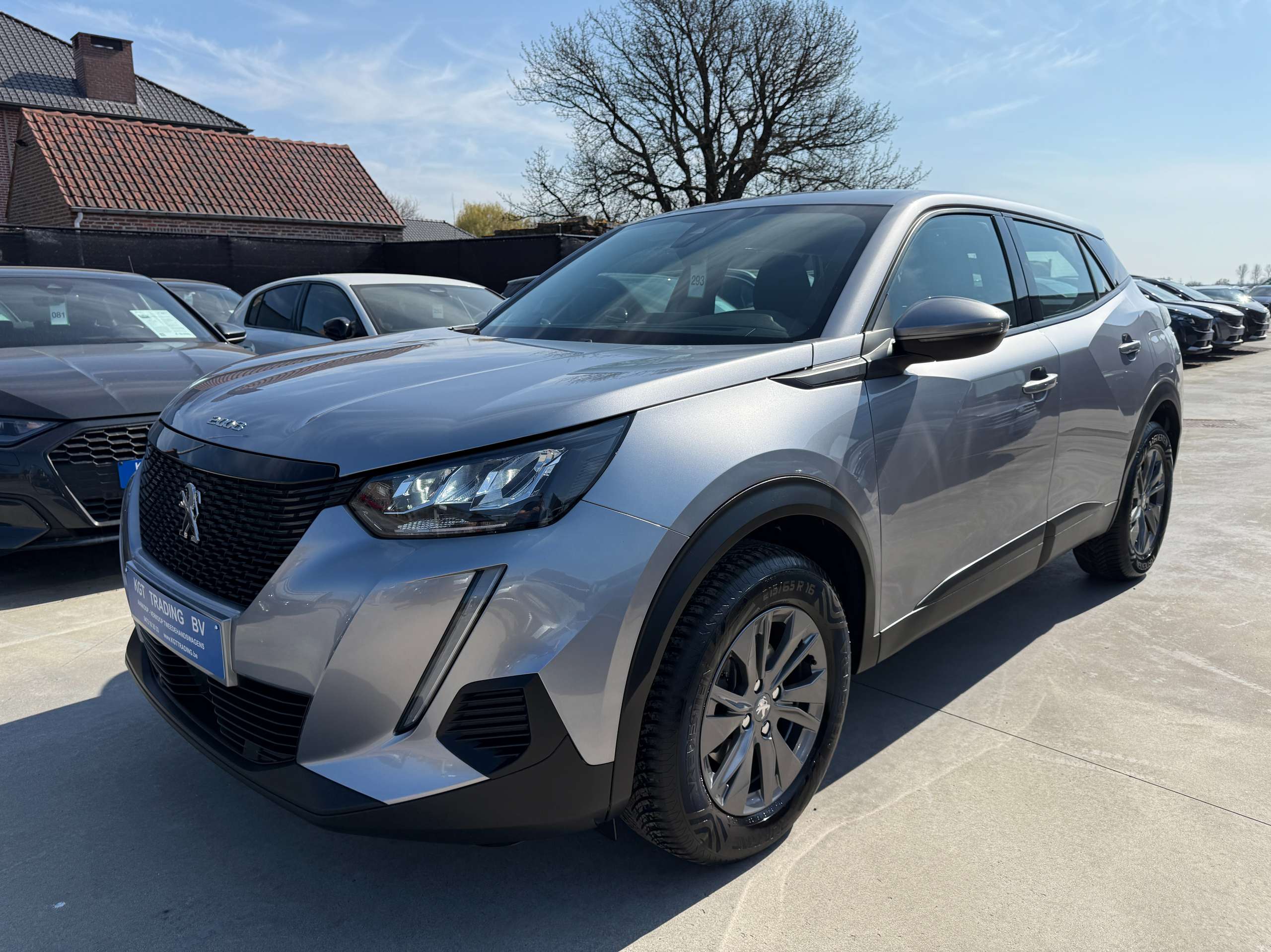 3d4f926f-5624-4b2b-82e7-2deefc05a8c59-peugeot-2008-1-2i-130pk-automaat-full-led-navigatie-carplay-alu.jpg