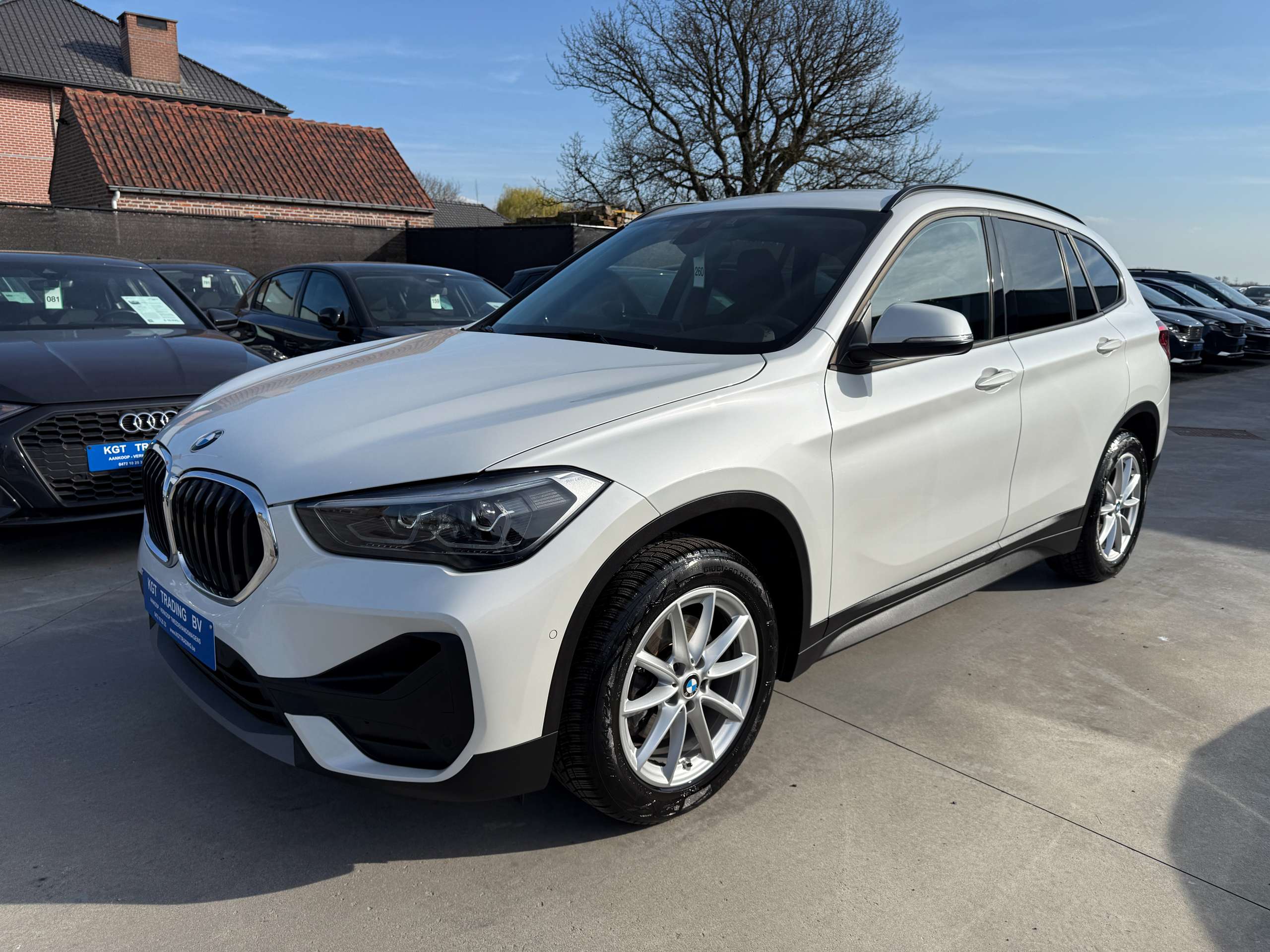 3dfa8177-c54d-4632-beb6-19f5fa2372009-bmw-x1-1-5i-automaat-full-led-navi-camera-head-up-dab-pdc.jpg