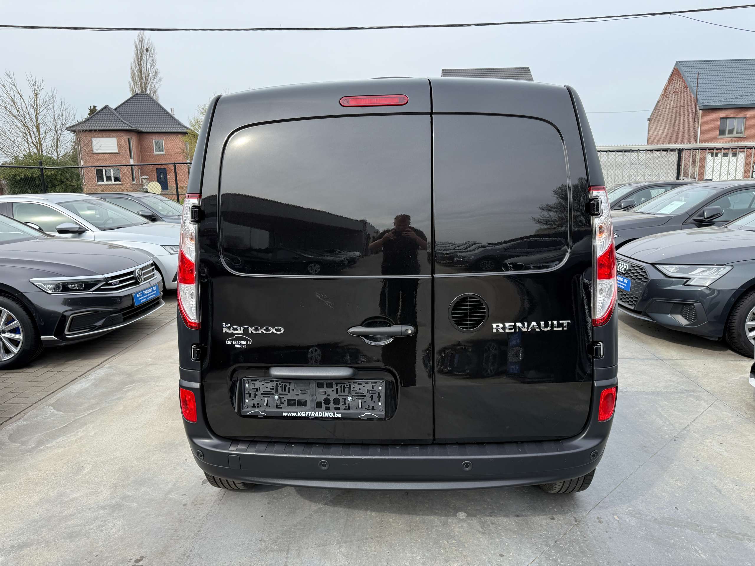 4d63bec6-3dab-4a9f-8a7f-4f42ffb127806-renault-kangoo-1-5-dci-80pk-bluetooth-parkeersensoren-airco.jpg