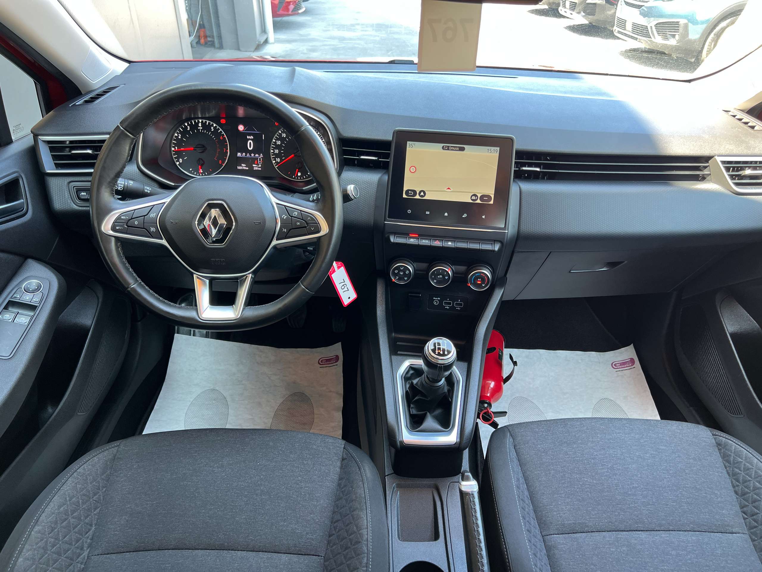 c5e97be1-3054-4033-b00a-850237c549d630-renault-clio-1-0-tce-navigatie-full-led-dab-carplay-pdc-airco.jpg