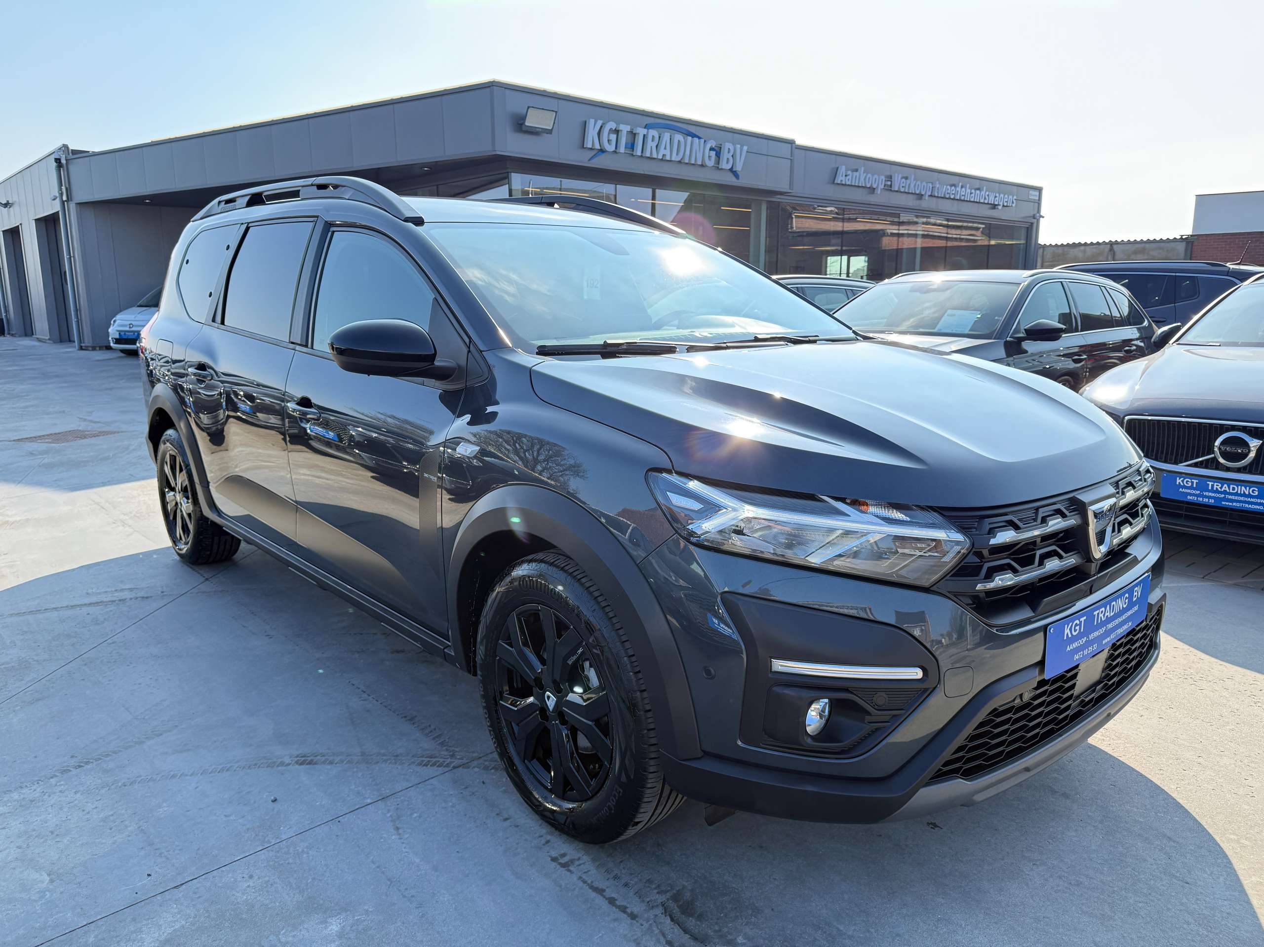 0890e3ed-979b-4f05-9626-b6af96f1365b3-dacia-jogger-1-0-tce-extreme-7-zit-navigatie-camera-dab-pdc-alu.jpg