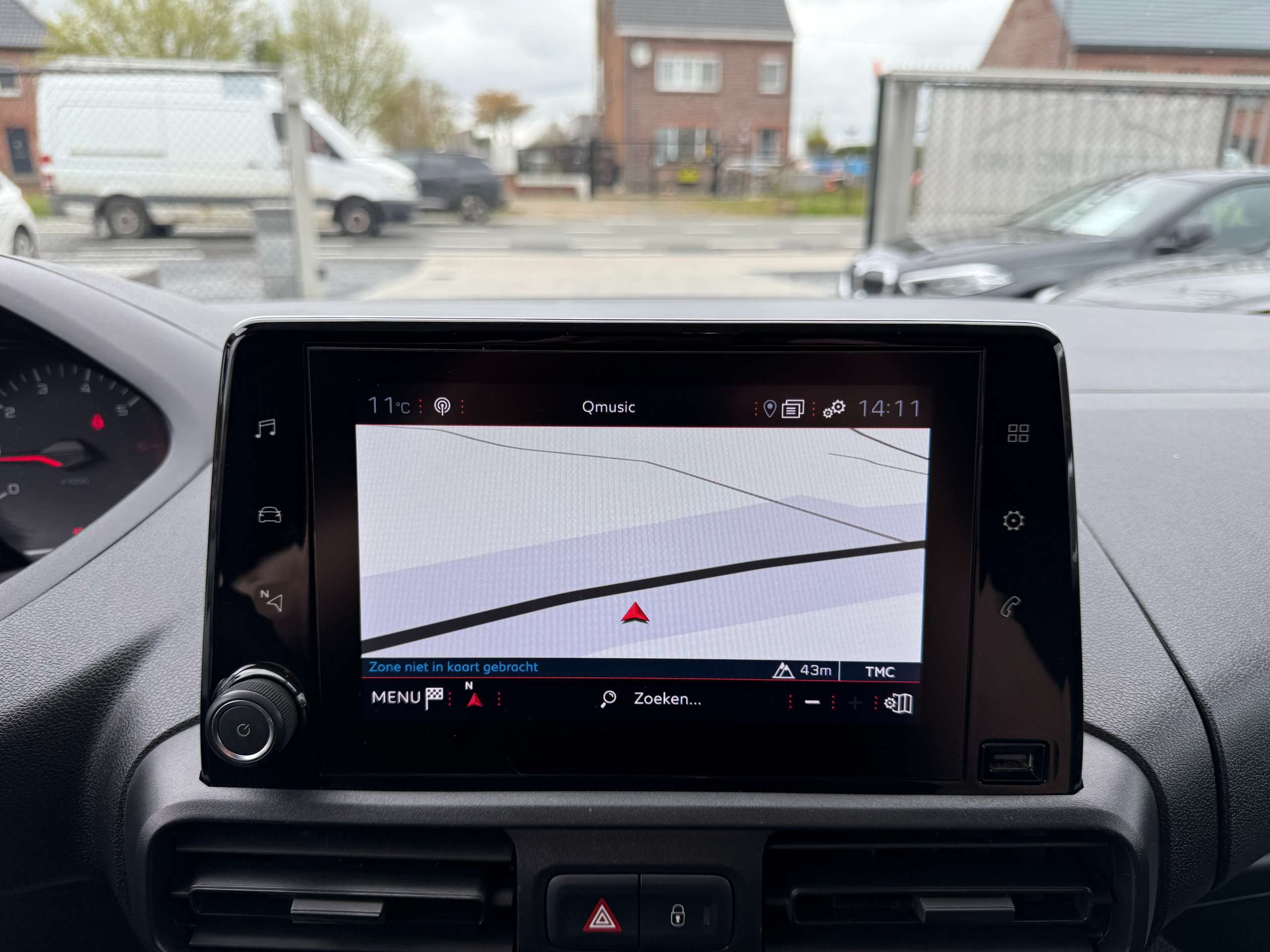 246cd2a5-fc54-4eed-bb88-ac2c261a23bf18-peugeot-partner-1-5-bluehdi-navigatie-pdc-carplay-dab-bluetooth.jpg