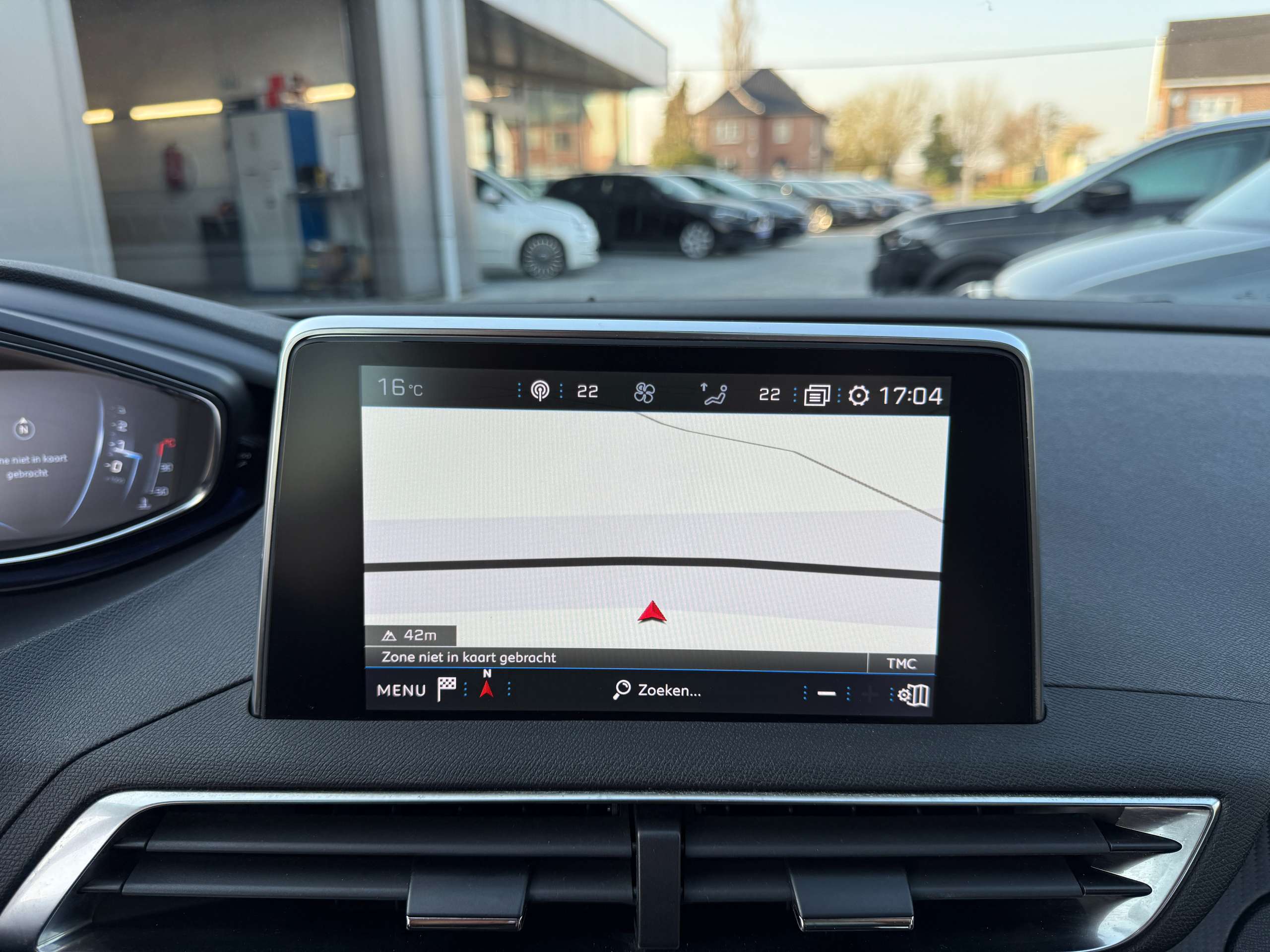 49c38bae-96db-4d85-93fb-f7f52d5d55a527-peugeot-3008-1-2i-130pk-opendak-navigatie-carplay-camera-dab.jpg