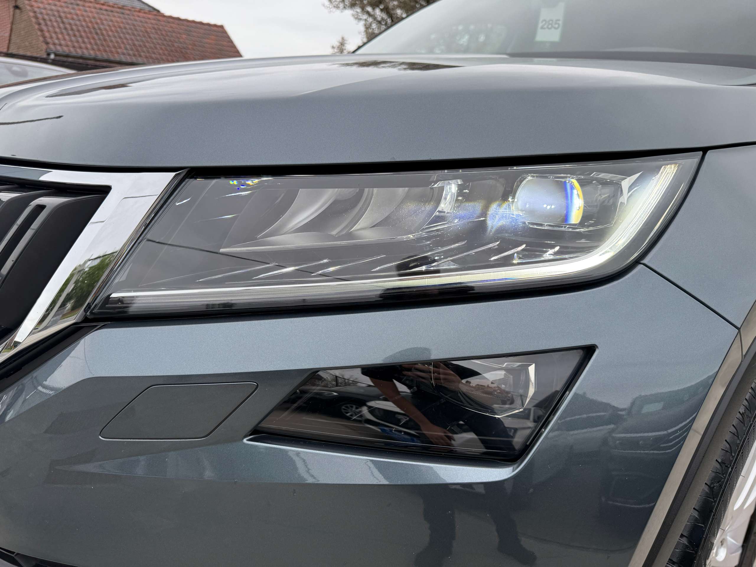 696c9925-aef3-4831-bf7f-8e686c03168710-skoda-kodiaq-1-4-tsi-4x4-navi-leder-camera-xenon-carplay-led.jpg