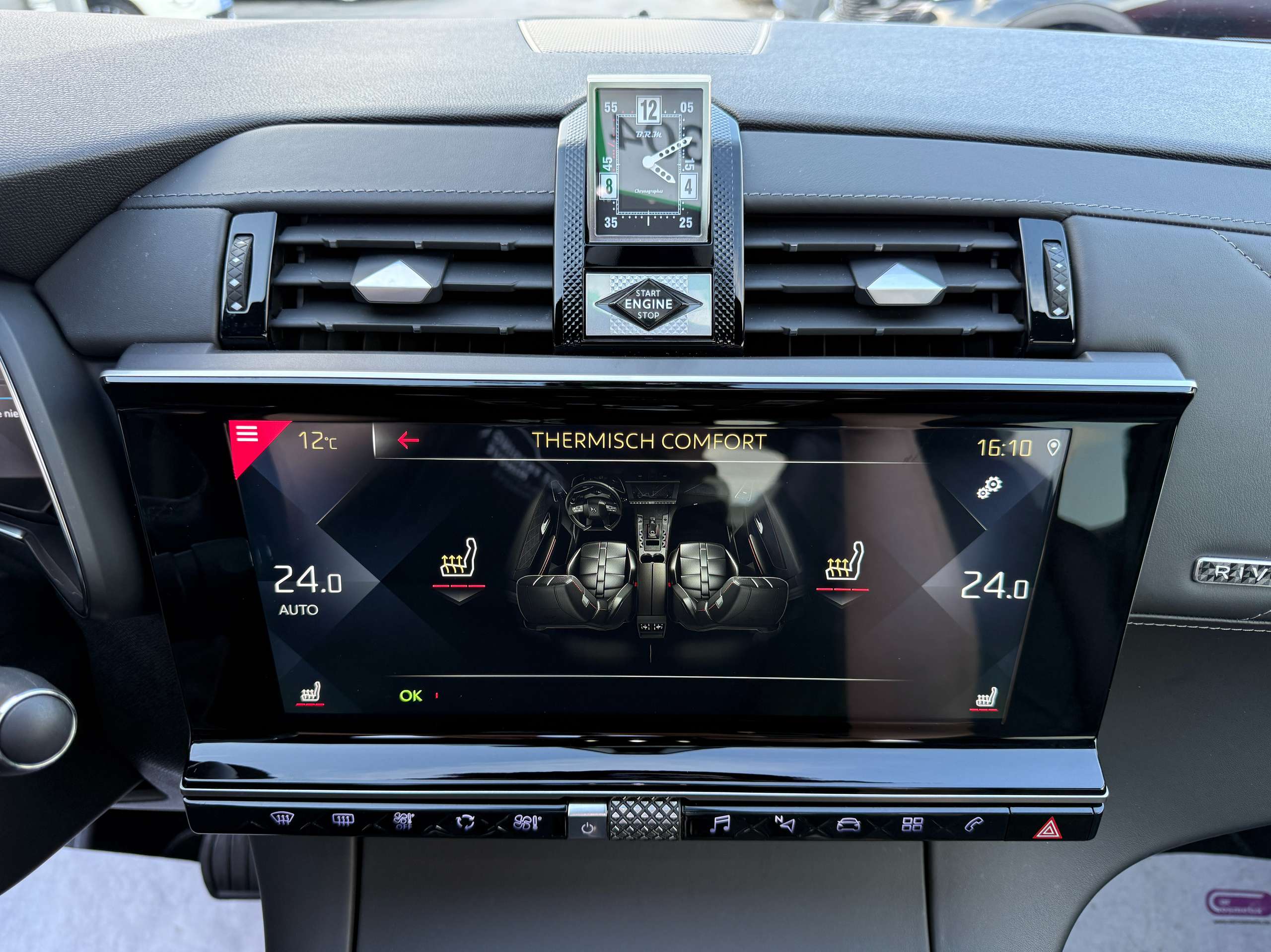 7d94b96d-618e-4e27-9a81-ee176fa68cd625-ds-automobiles-ds-7-crossback-1-2i-automaat-navigatie-leder-opendak-carplay-xenon-led.jpg