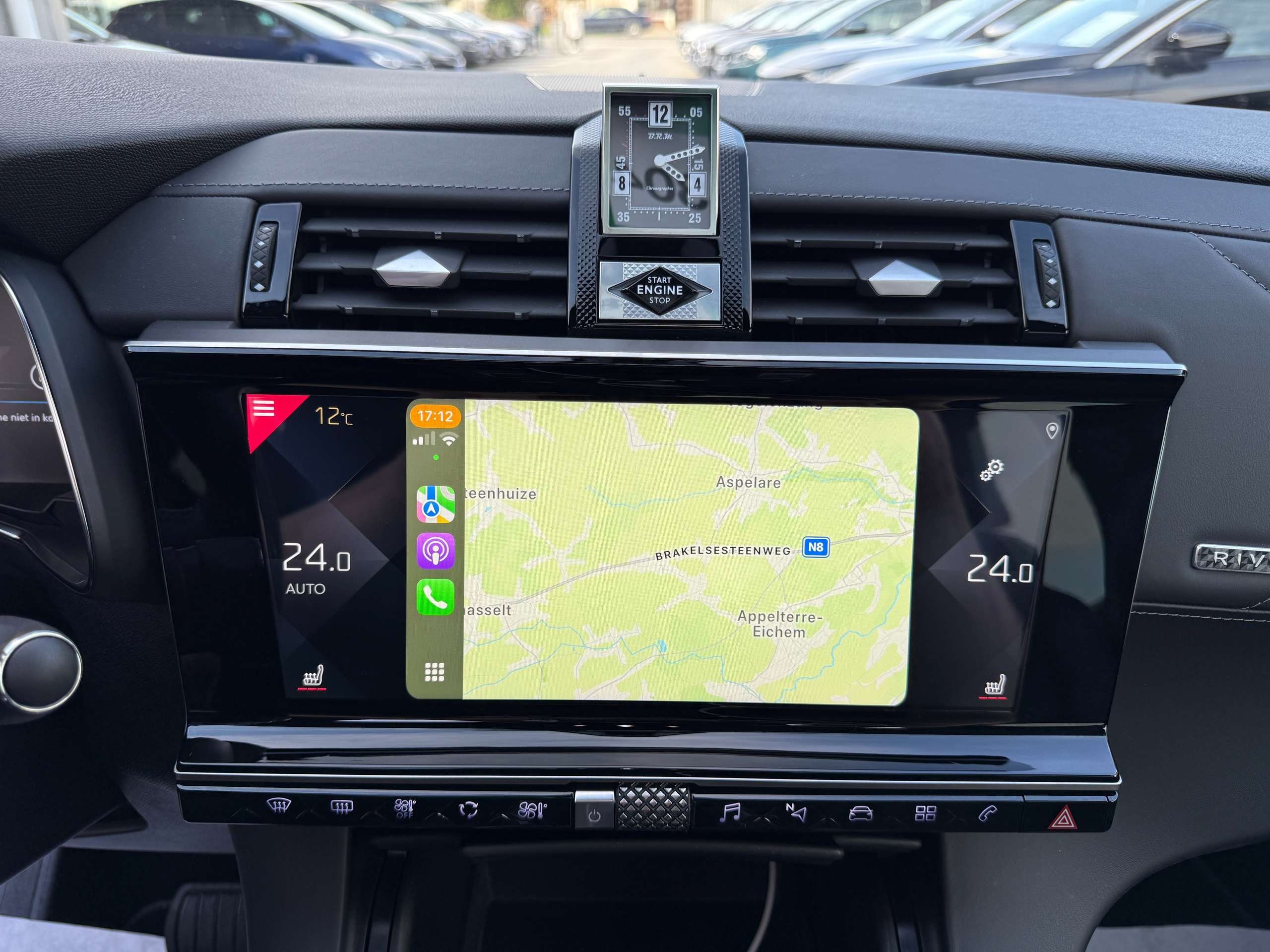 7d94b96d-618e-4e27-9a81-ee176fa68cd631-ds-automobiles-ds-7-crossback-1-2i-automaat-navigatie-leder-opendak-carplay-xenon-led.jpg