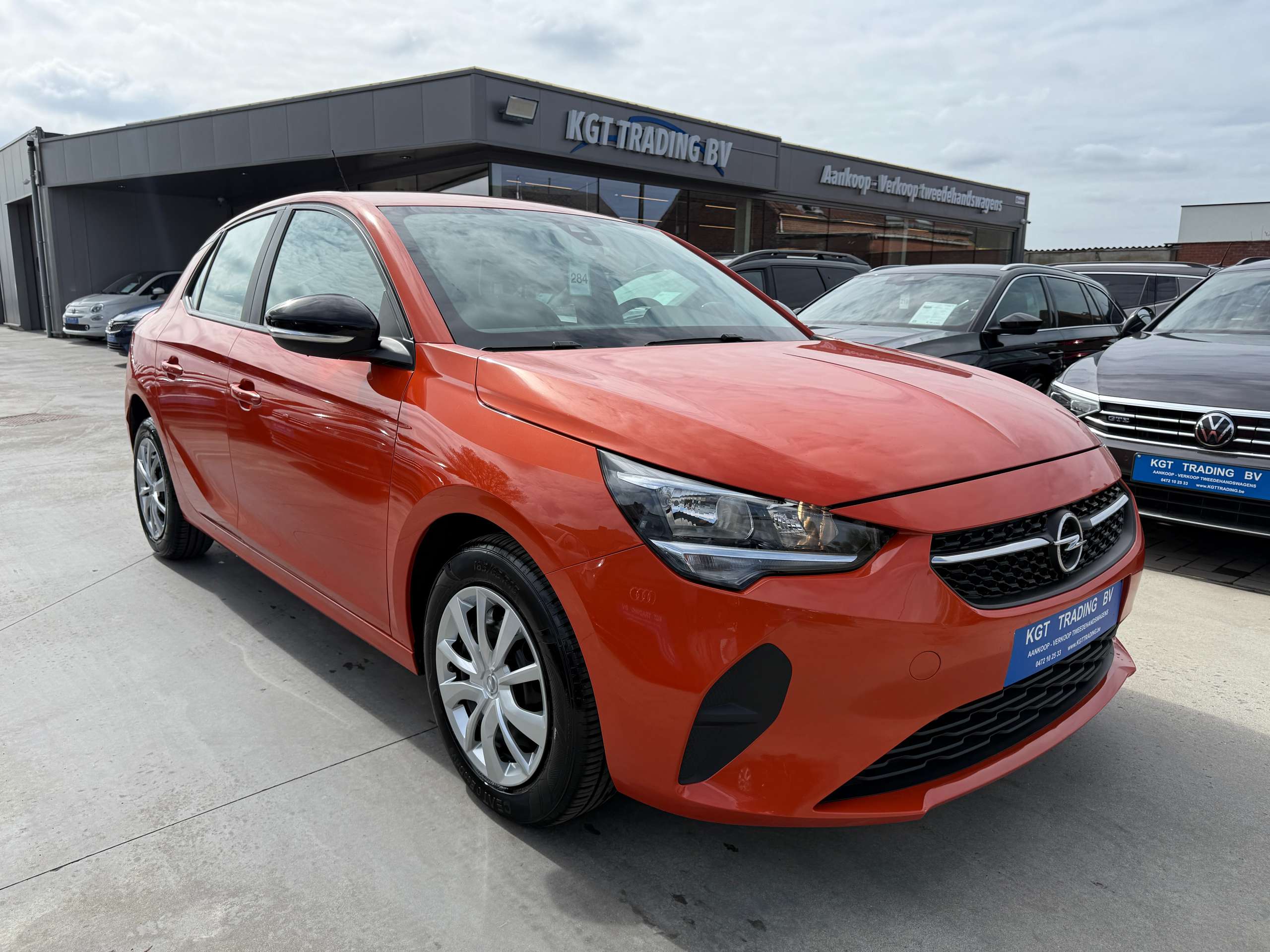 88ac3f28-3884-4fcb-a70e-e044a1975ae13-opel-corsa-1-2i-carplay-camera-bluetooth-pdc-airco-carpass.jpg