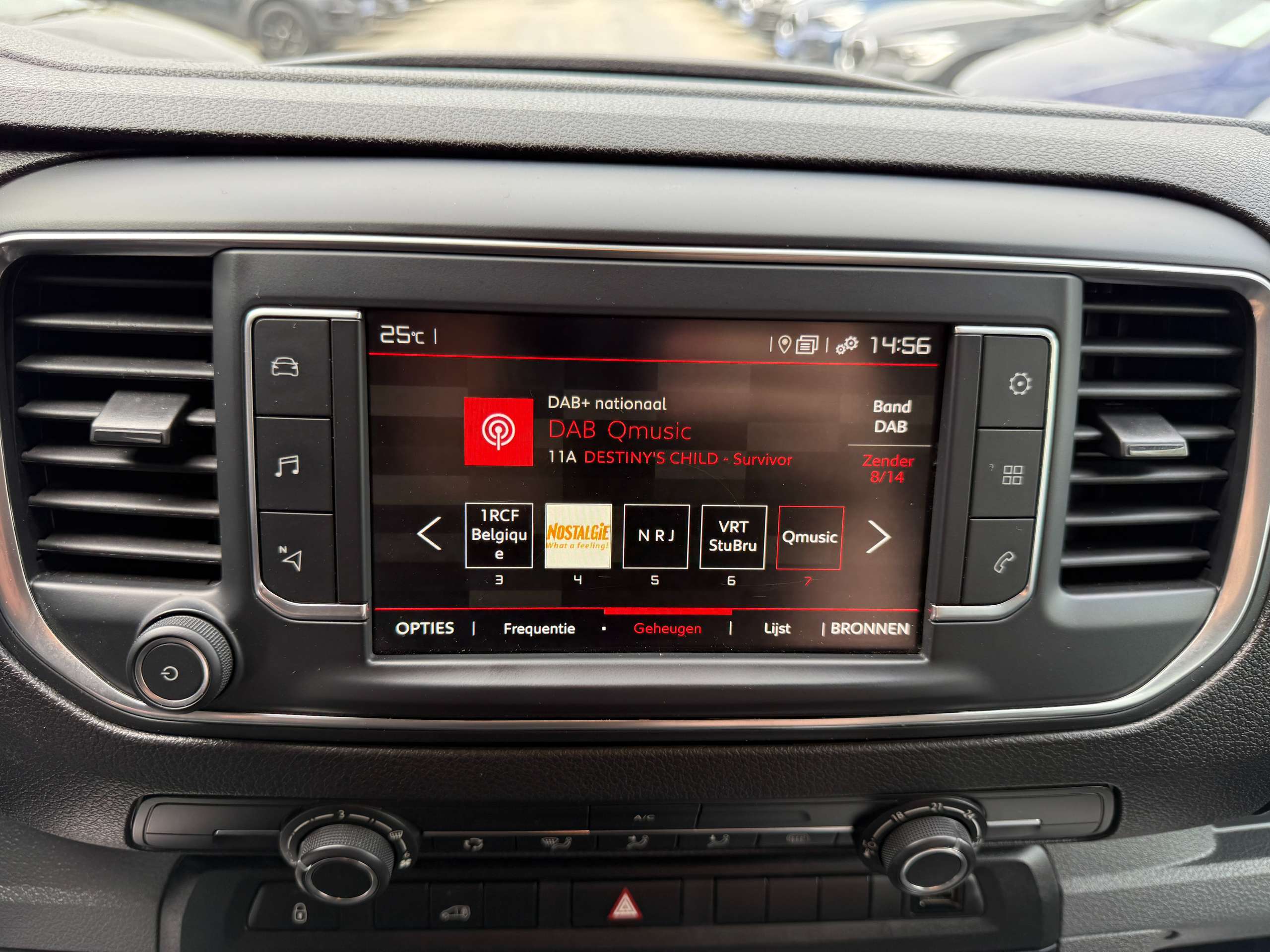 8e79190b-cae3-470a-8363-db1ccc7ca0ce24-citroen-jumpy-1-5-bluehdi-navigatie-carplay-bluetooth-3-zit-carpass.jpg