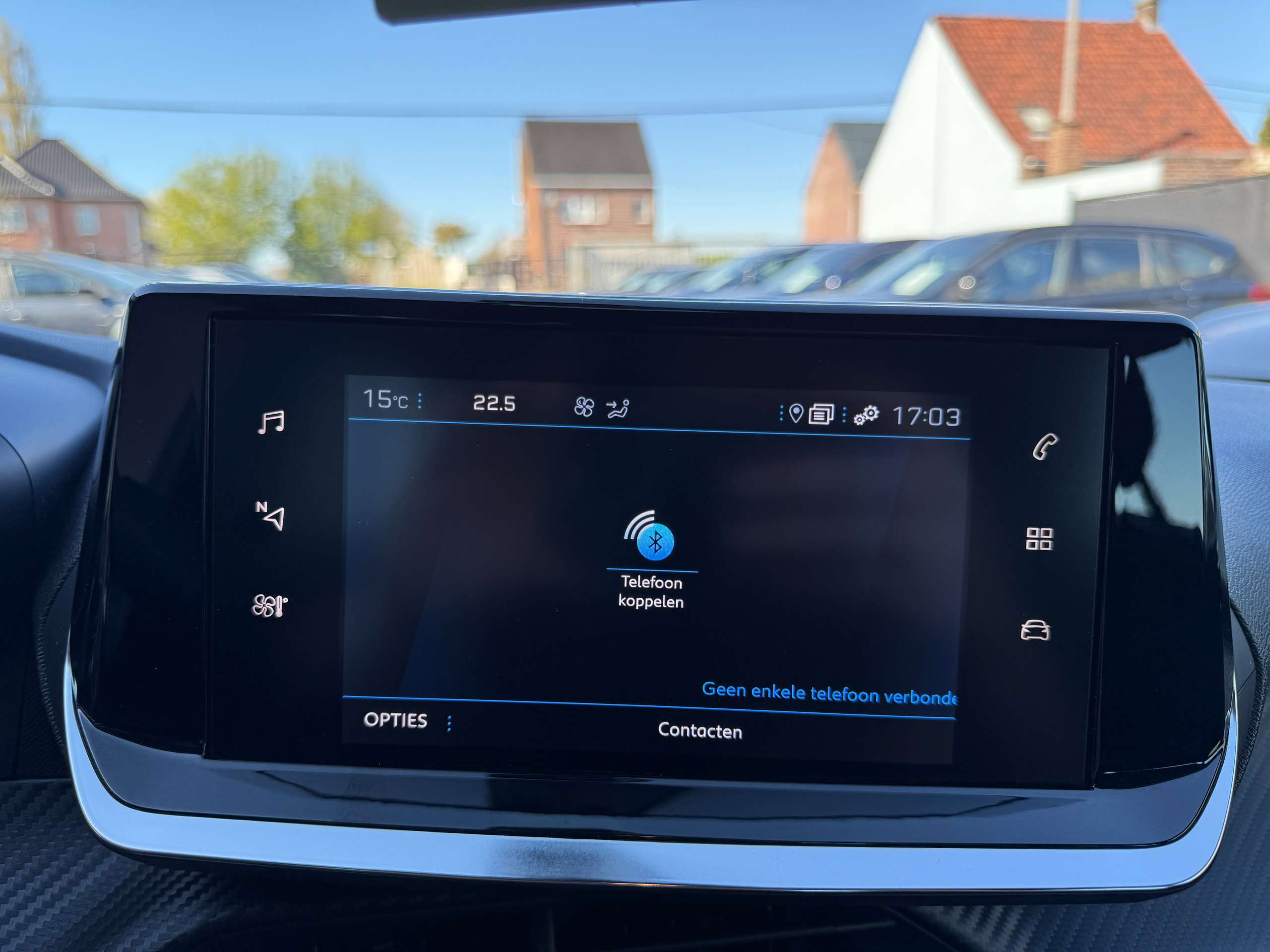 b990198c-2317-4c47-9367-98929dc3f5ec20-peugeot-2008-1-2i-101pk-navigatie-carplay-pdc-bluetooth-led-a-c.jpg