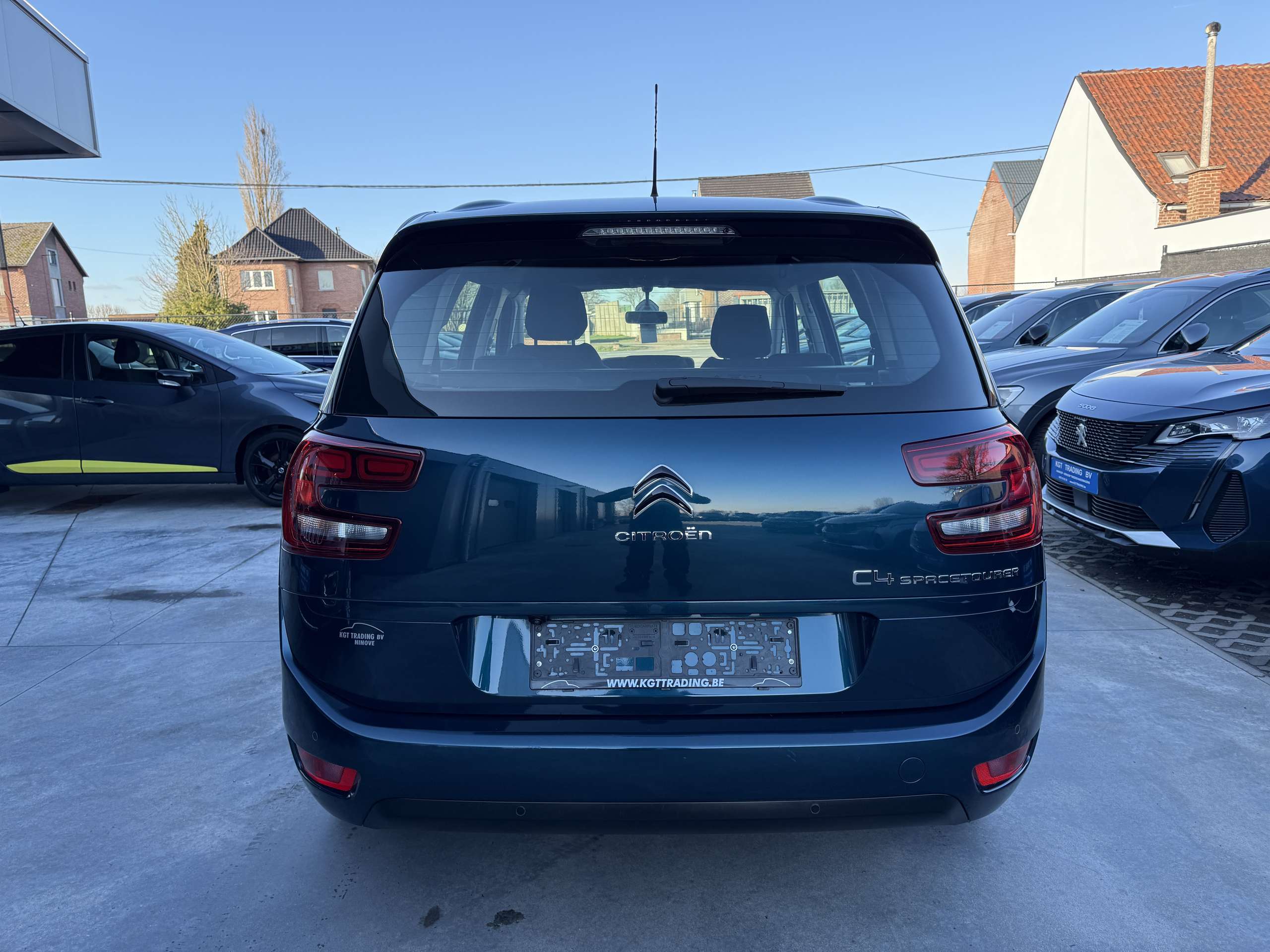 bcf3bd0f-f735-45bf-8289-7ef69e367af56-citroen-grand-c4-spacetourer-1-2i-130pk-7-zetels-camera-navi-carplay-led-pdc.jpg