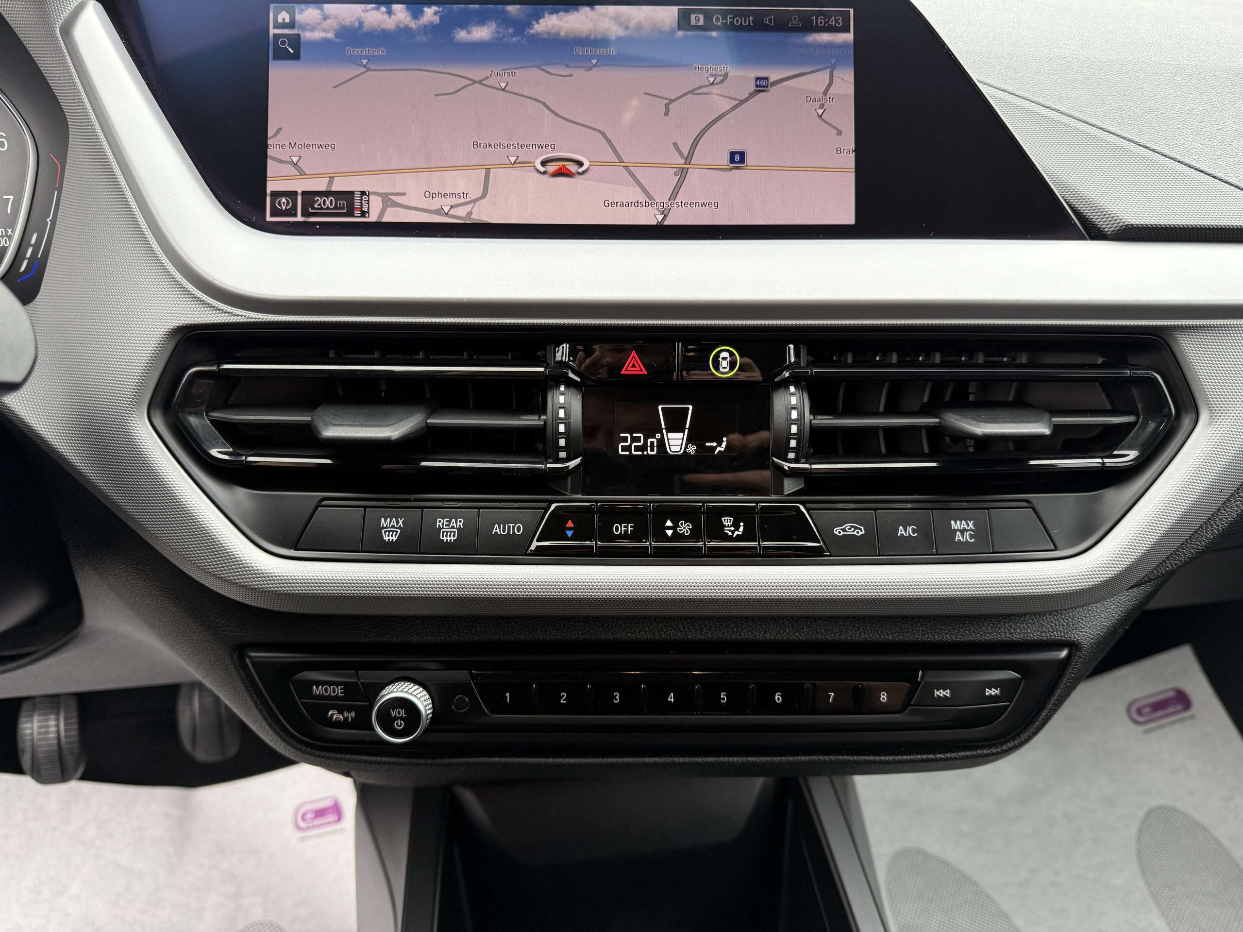 cfa535cd-d7be-4c0c-9a23-d6363453bae719-bmw-116-i-full-led-navigatie-carplay-dab-bluetooth-pdc-alu.jpg