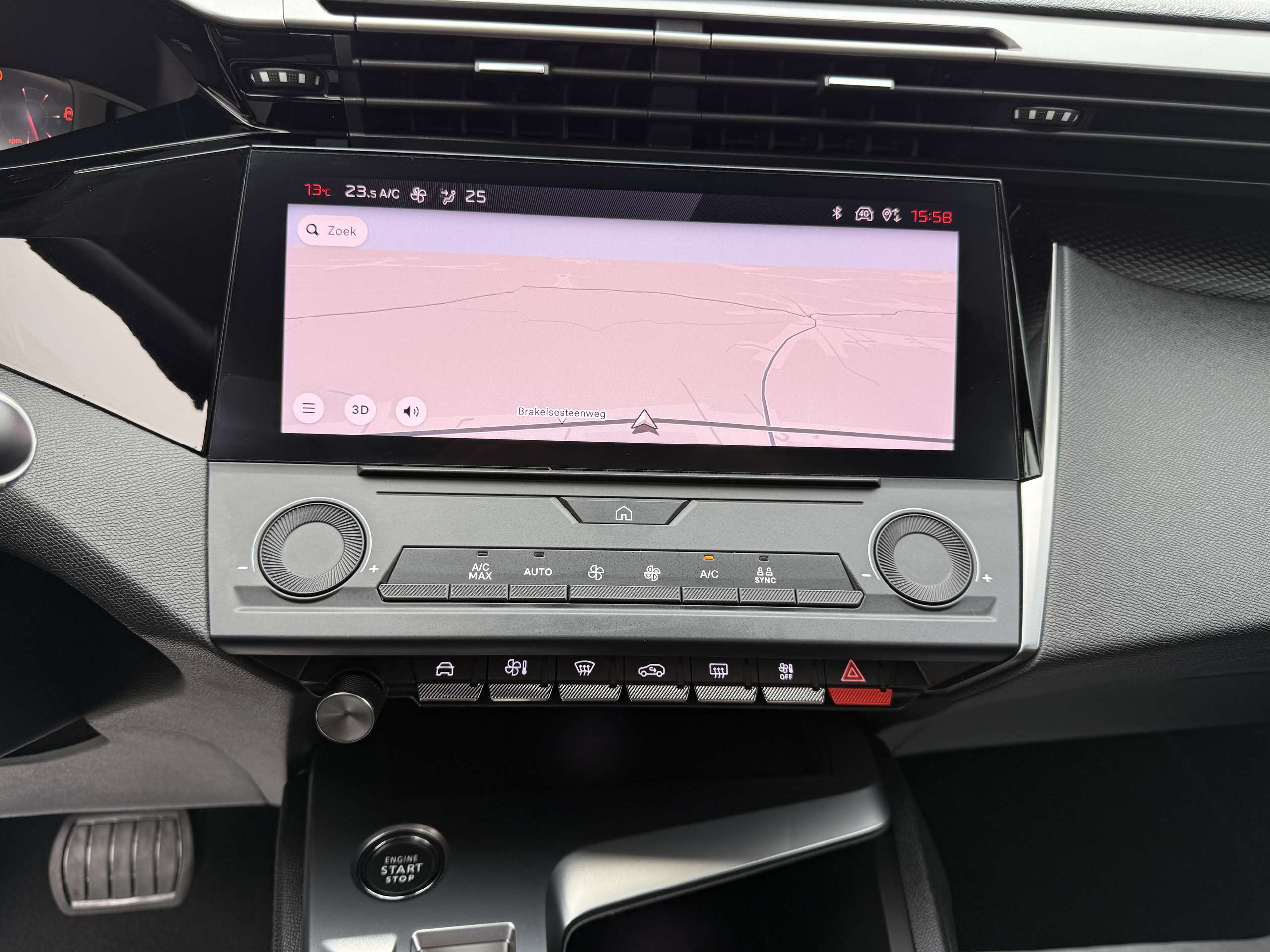 d419437e-e44a-42f5-ae2d-24d4eb84954c18-peugeot-308-sw-1-2i-automaat-full-led-navigatie-carplay-dab.jpg