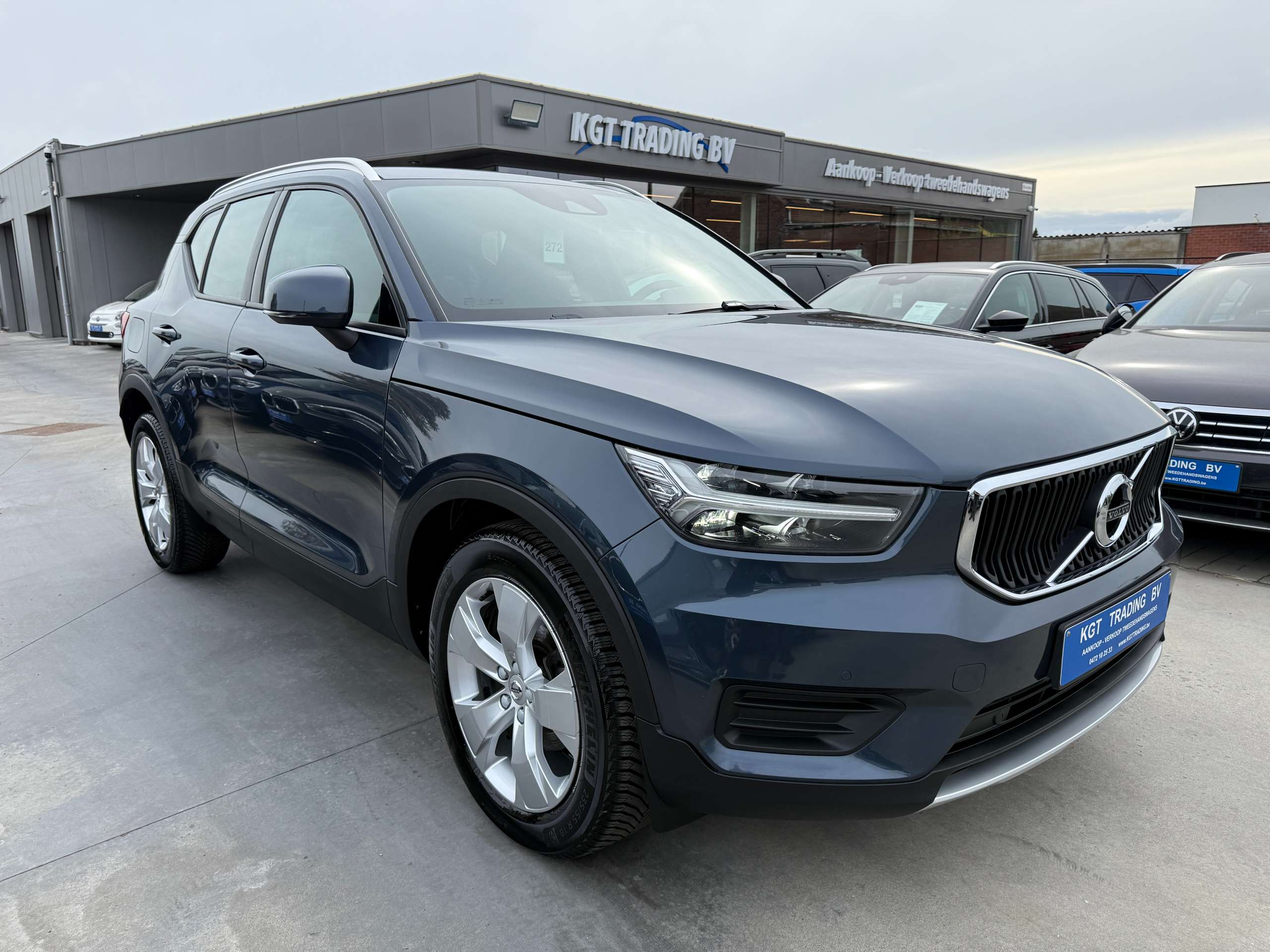 f20a5f9d-29de-4331-87e6-5446e6ca04e53-volvo-xc40-1-5-t2-navigatie-full-led-camera-carplay-trekhaak.jpg