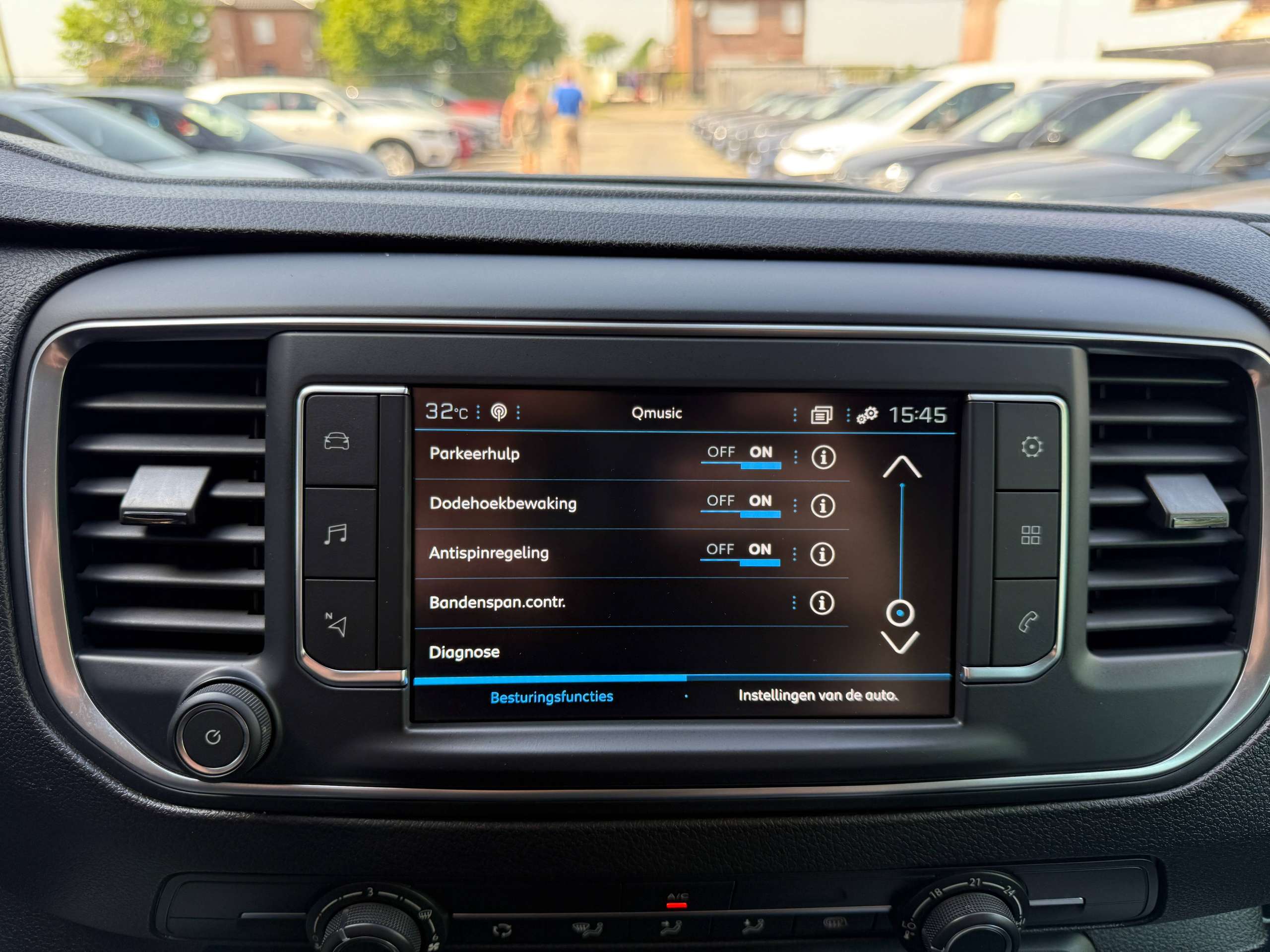 064e4d65-6357-4cdb-8be7-3a92f2eb8c0325-peugeot-expert-2-0-bluehdi-3zit-automaat-dakrek-navi-camera-carplay-led-pdc.jpg