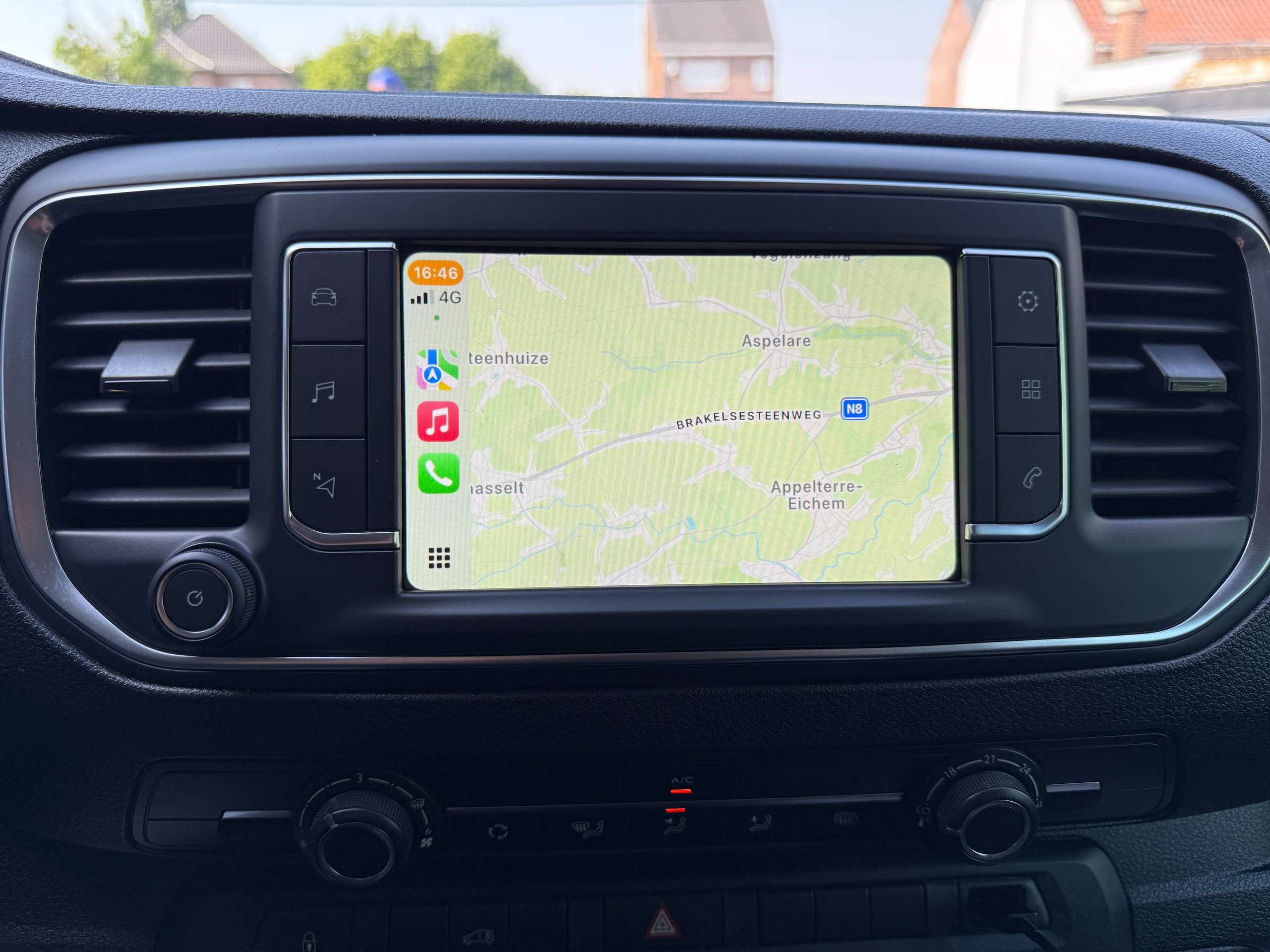 064e4d65-6357-4cdb-8be7-3a92f2eb8c0330-peugeot-expert-2-0-bluehdi-3zit-automaat-dakrek-navi-camera-carplay-led-pdc.jpg