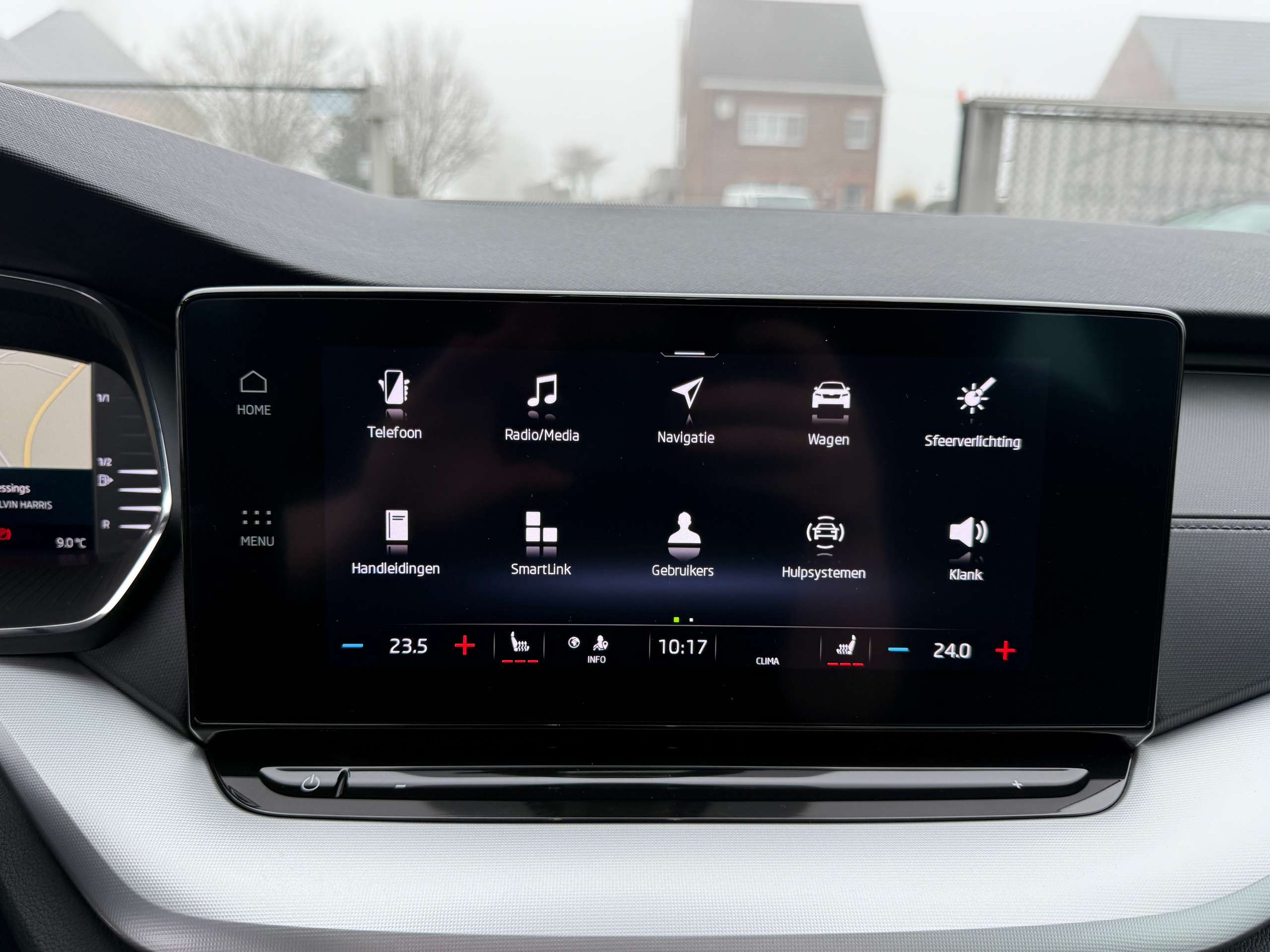 0692bb26-2023-4e2b-aadb-ea67397836cc21-skoda-octavia-1-0-tsi-full-led-navi-carplay-dab-adaptieve-cruise.jpg