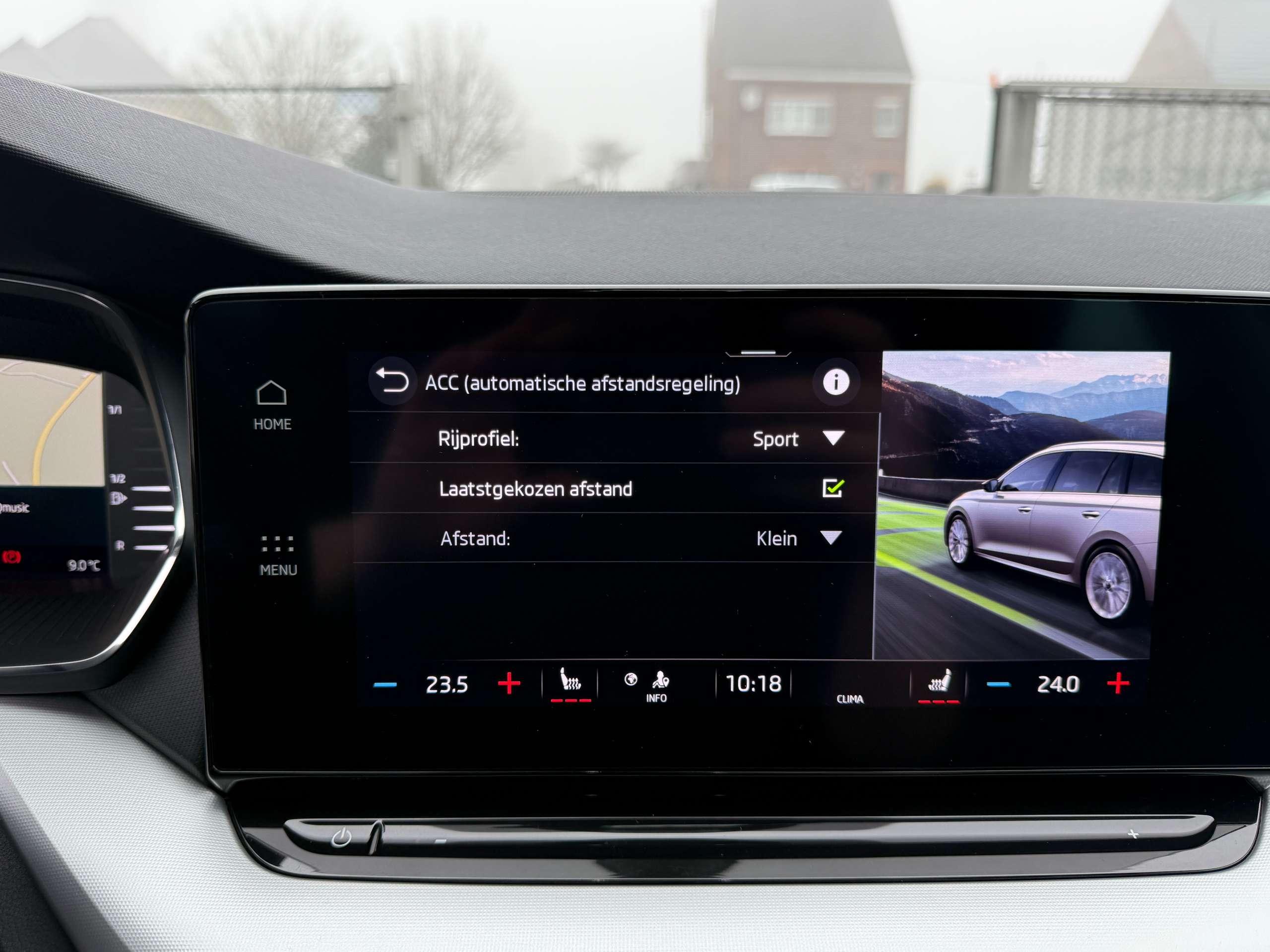 0692bb26-2023-4e2b-aadb-ea67397836cc27-skoda-octavia-1-0-tsi-full-led-navi-carplay-dab-adaptieve-cruise.jpg