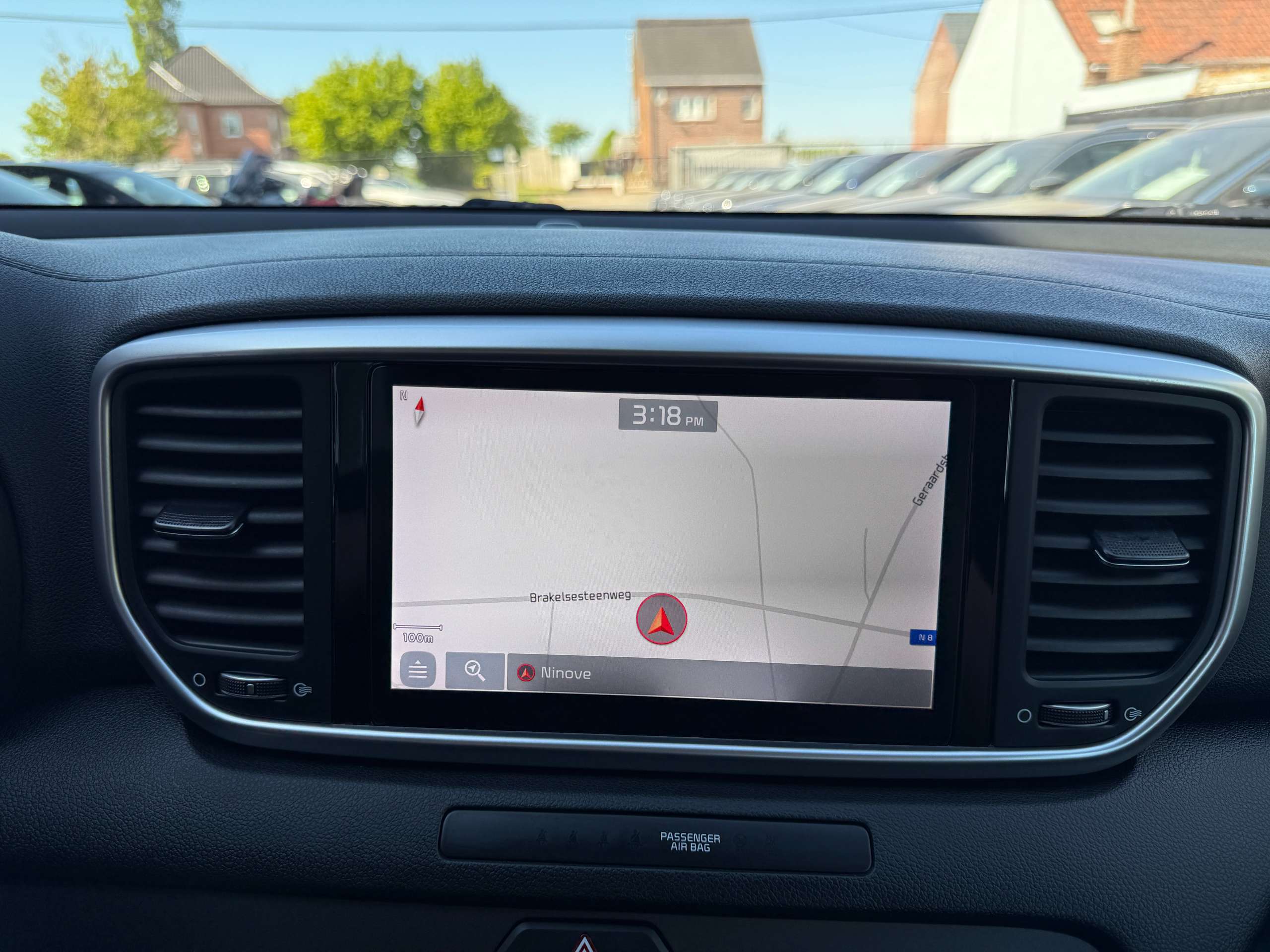 145e3be5-0a99-495f-a754-4c83c1a917ae18-kia-sportage-1-6i-132pk-navigatie-camera-carplay-led-bluetooth-pdc-alu.jpg