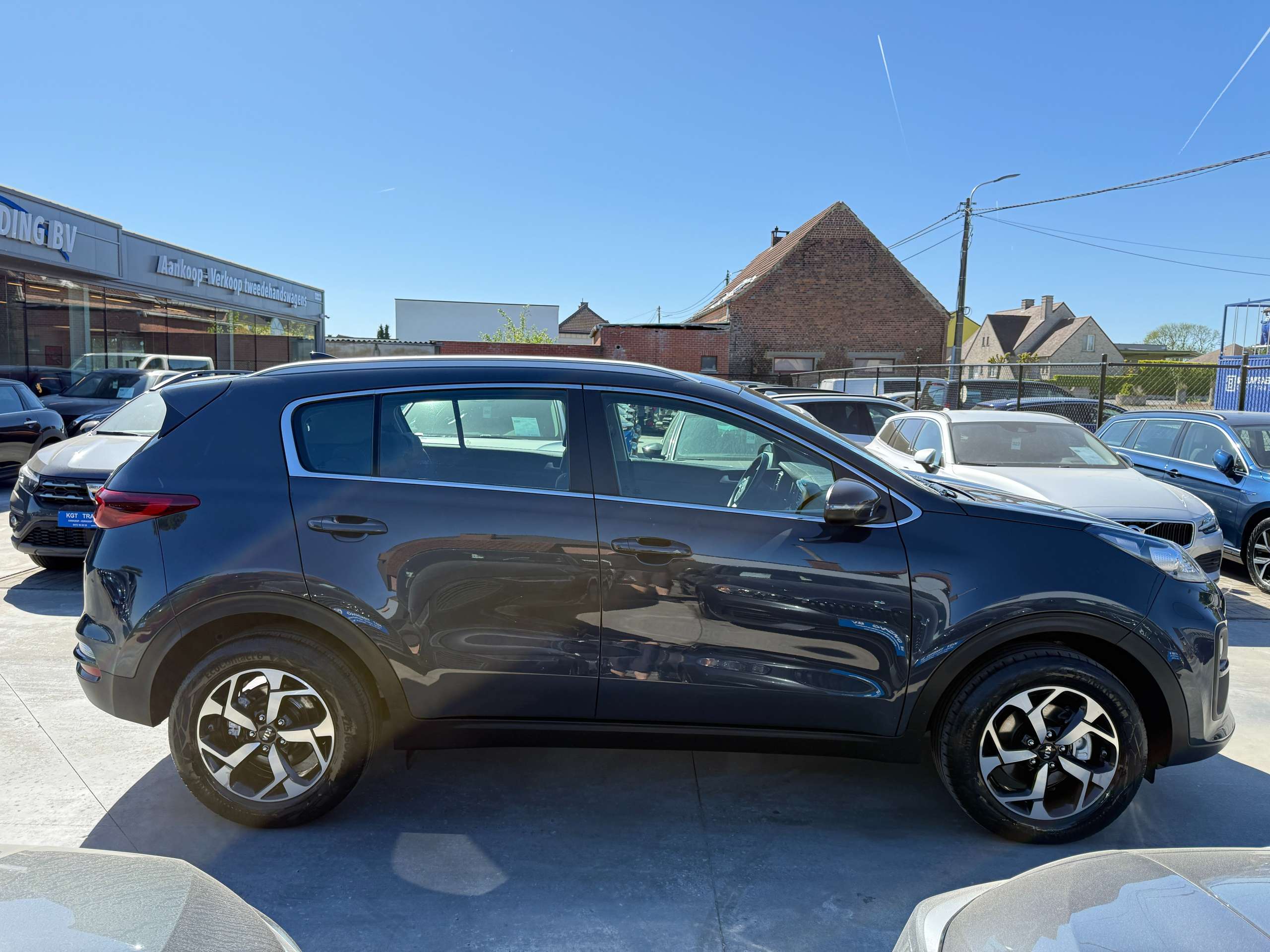 145e3be5-0a99-495f-a754-4c83c1a917ae4-kia-sportage-1-6i-132pk-navigatie-camera-carplay-led-bluetooth-pdc-alu.jpg