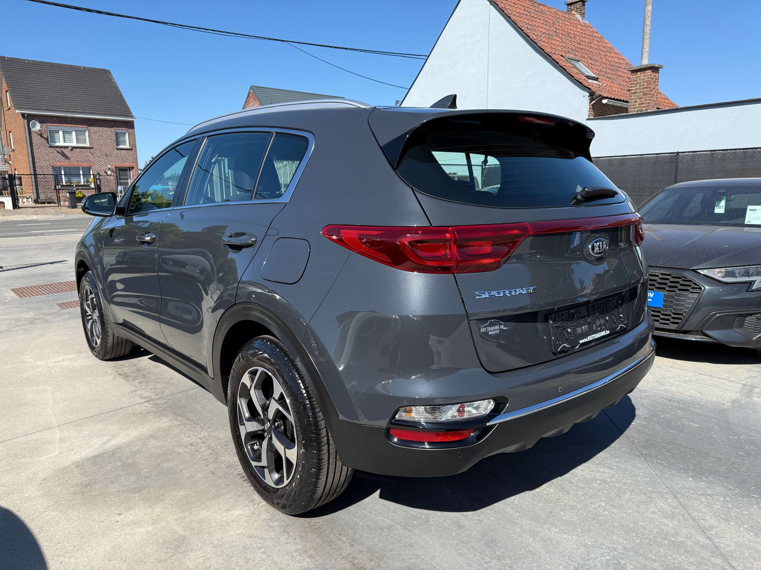 145e3be5-0a99-495f-a754-4c83c1a917ae7-kia-sportage-1-6i-132pk-navigatie-camera-carplay-led-bluetooth-pdc-alu.jpg