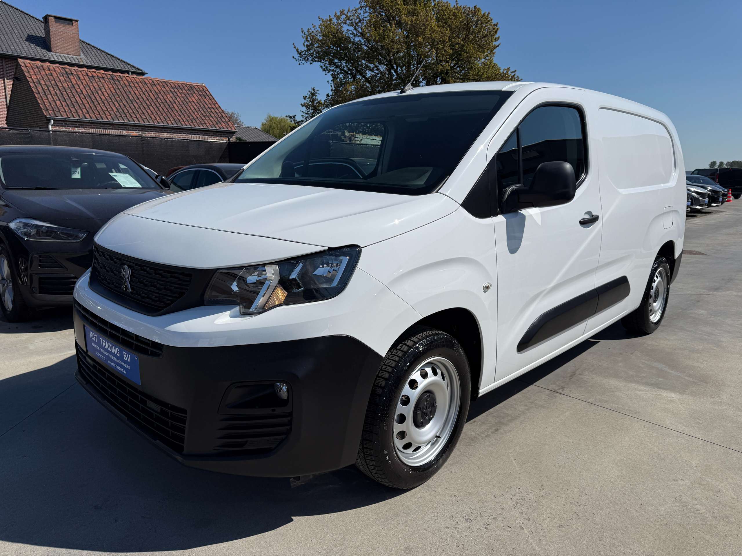 1cc287de-2a95-45b1-80c3-83d932056a4f9-peugeot-partner-1-6-bluehdi-l2-bluetooth-parkeersensoren-airco.jpg
